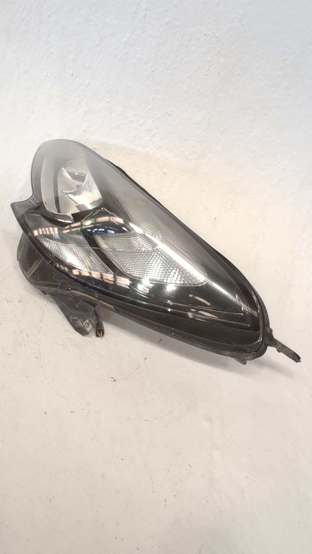 Faro izquierdo OPEL CORSA E 3