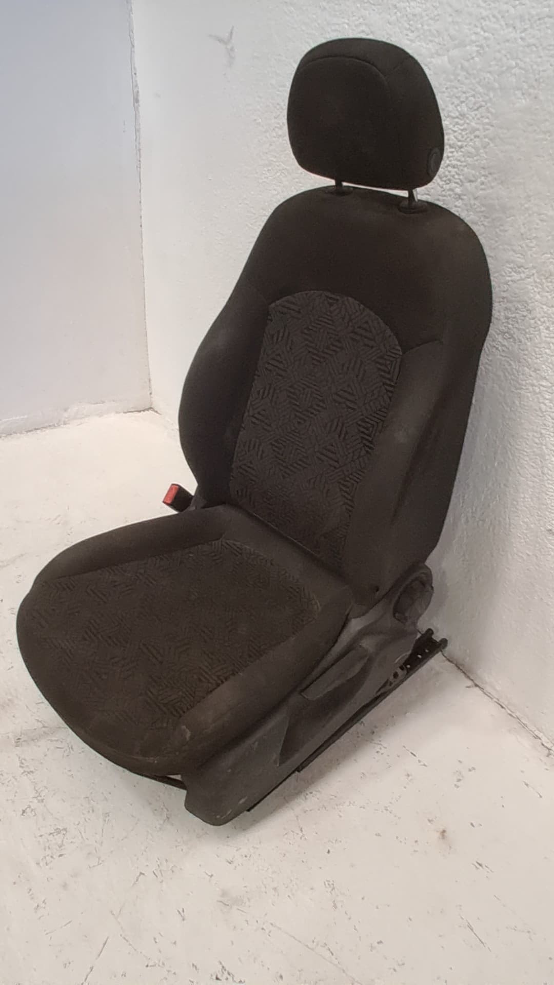 Asiento delantero izquierdo OPEL CORSA E 4