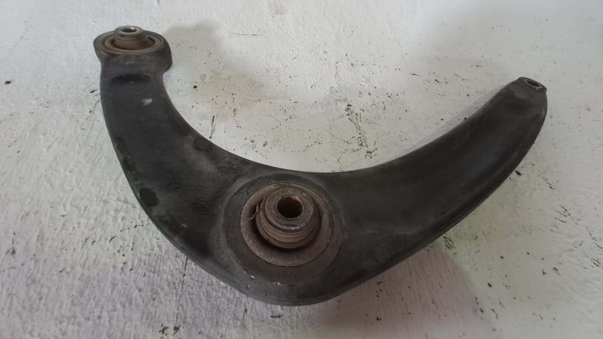Brazo suspension inferior delantero derecho PEUGEOT 5008 2