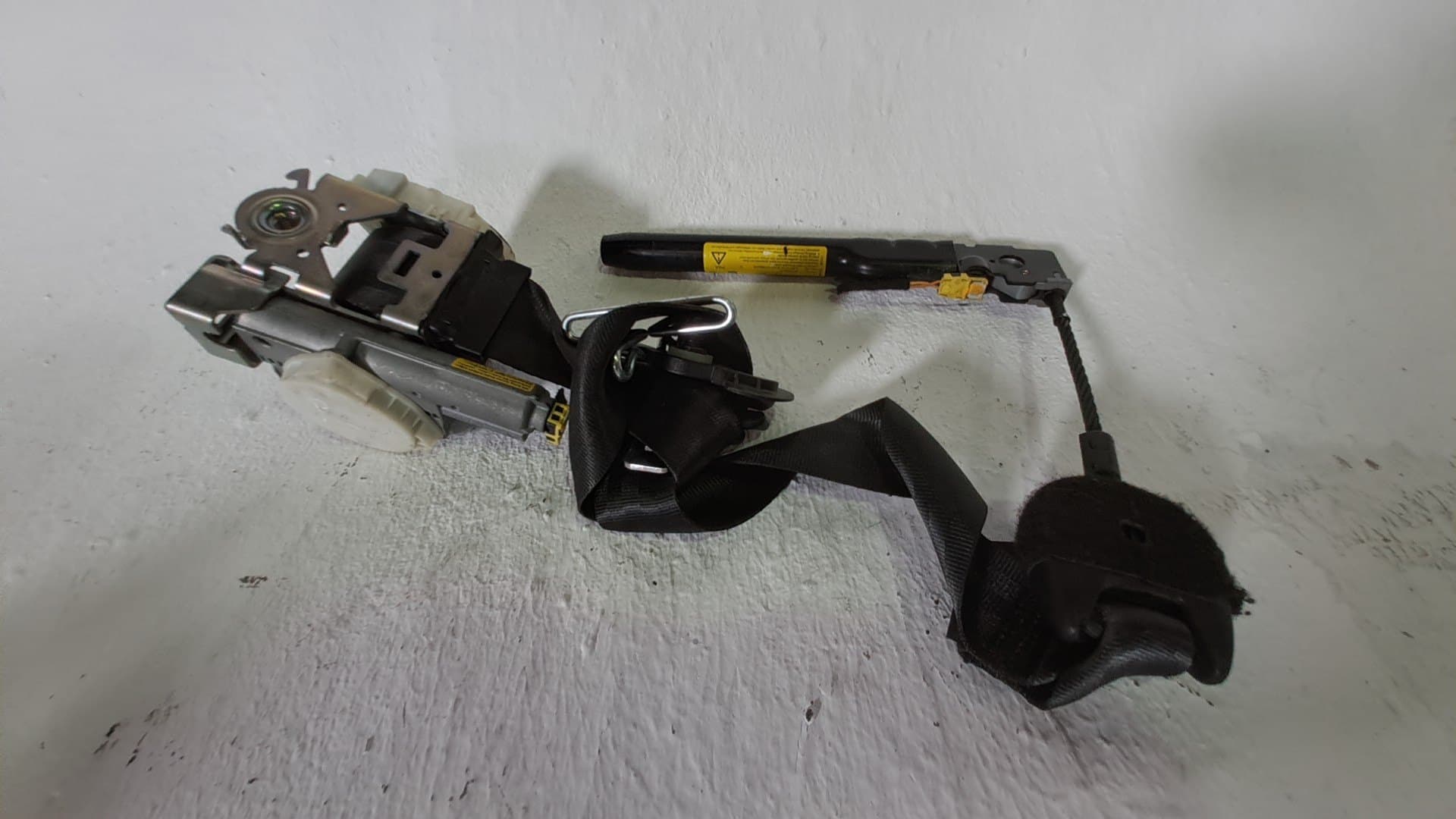 Cinturon seguridad delantero derecho PEUGEOT 5008 2