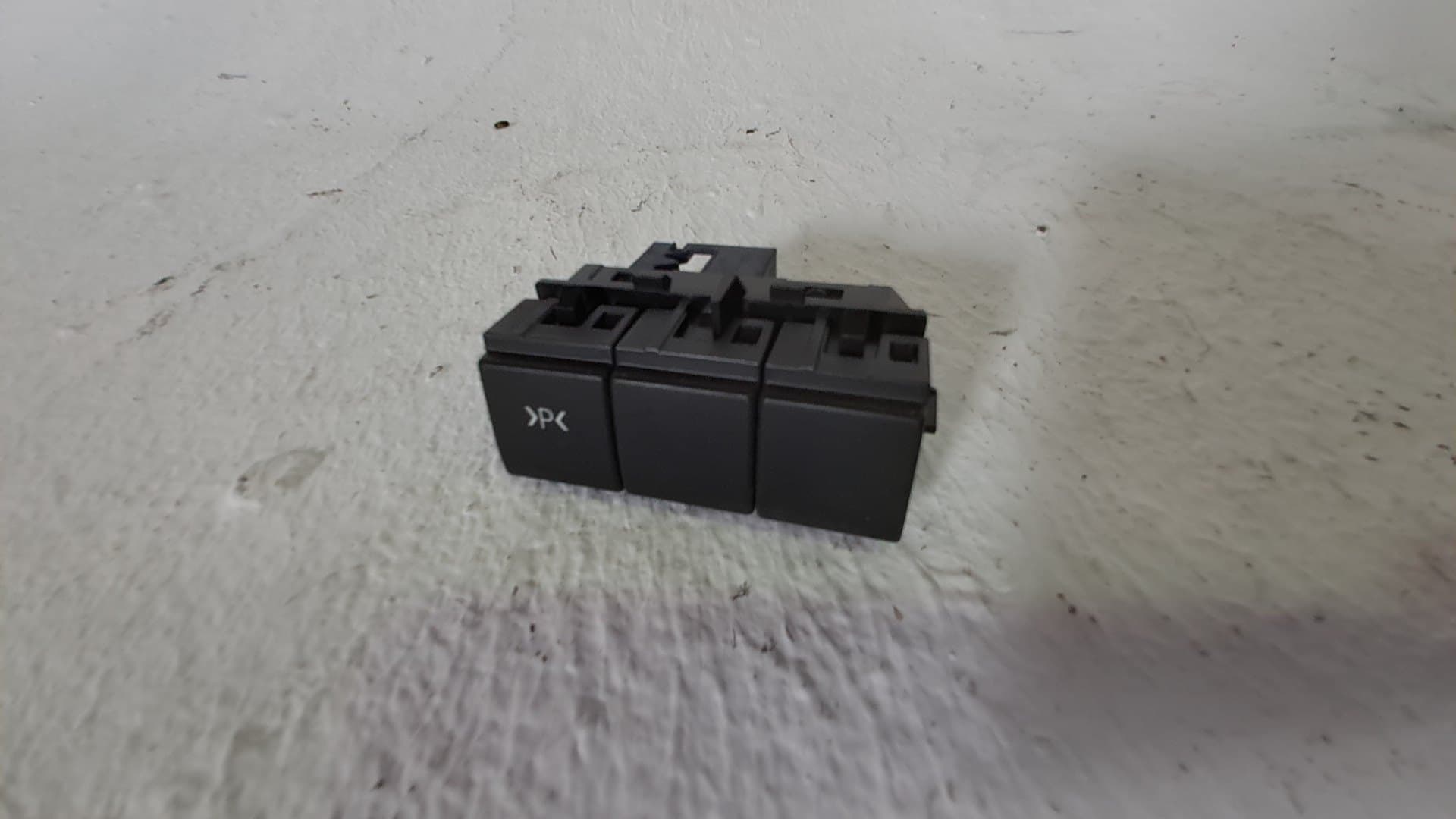 Recambio PEUGEOT 5008 ref. 96656165ZD