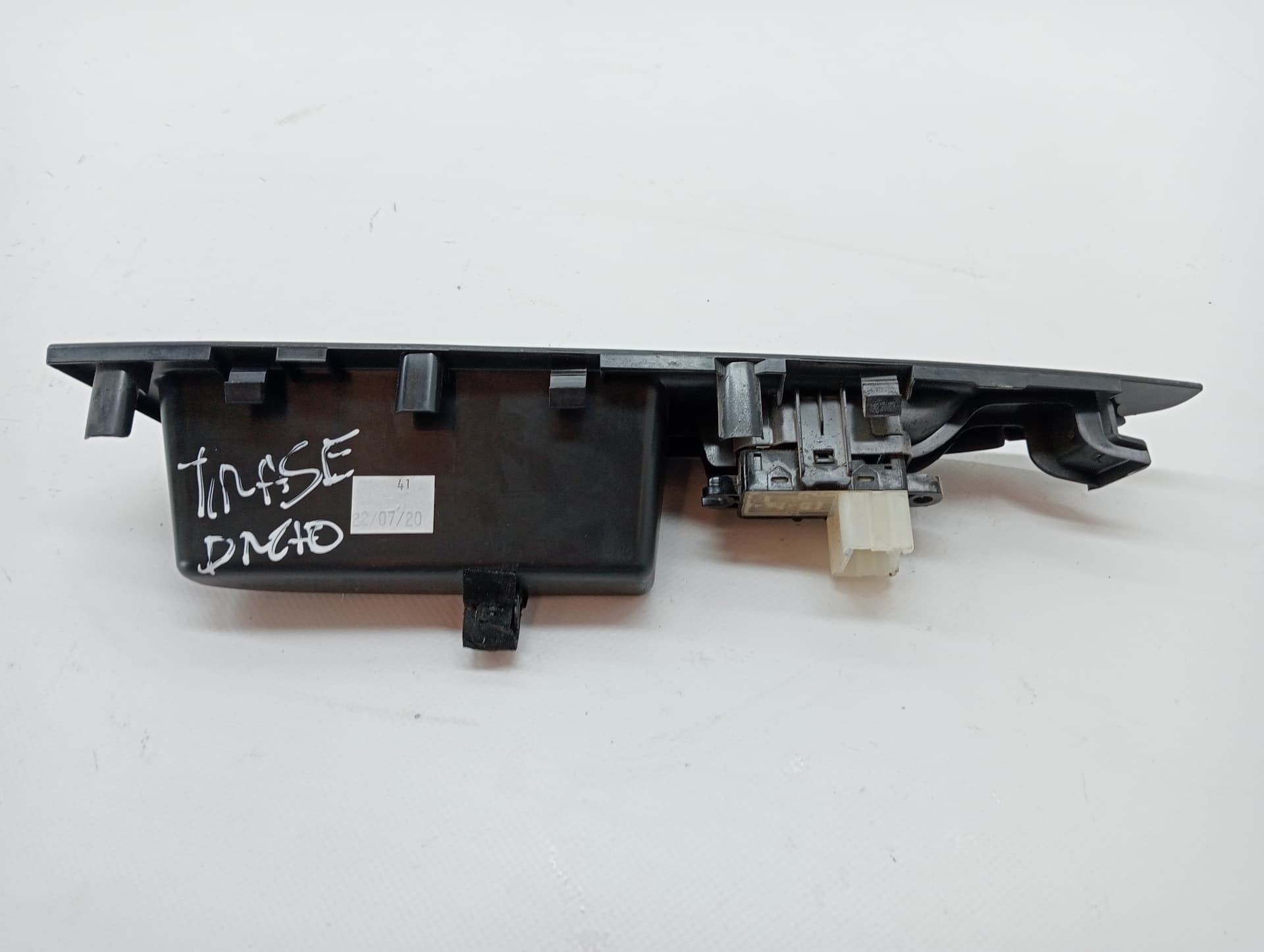 Mando elevalunas trasero derecho NISSAN QASHQAI (J11) 2
