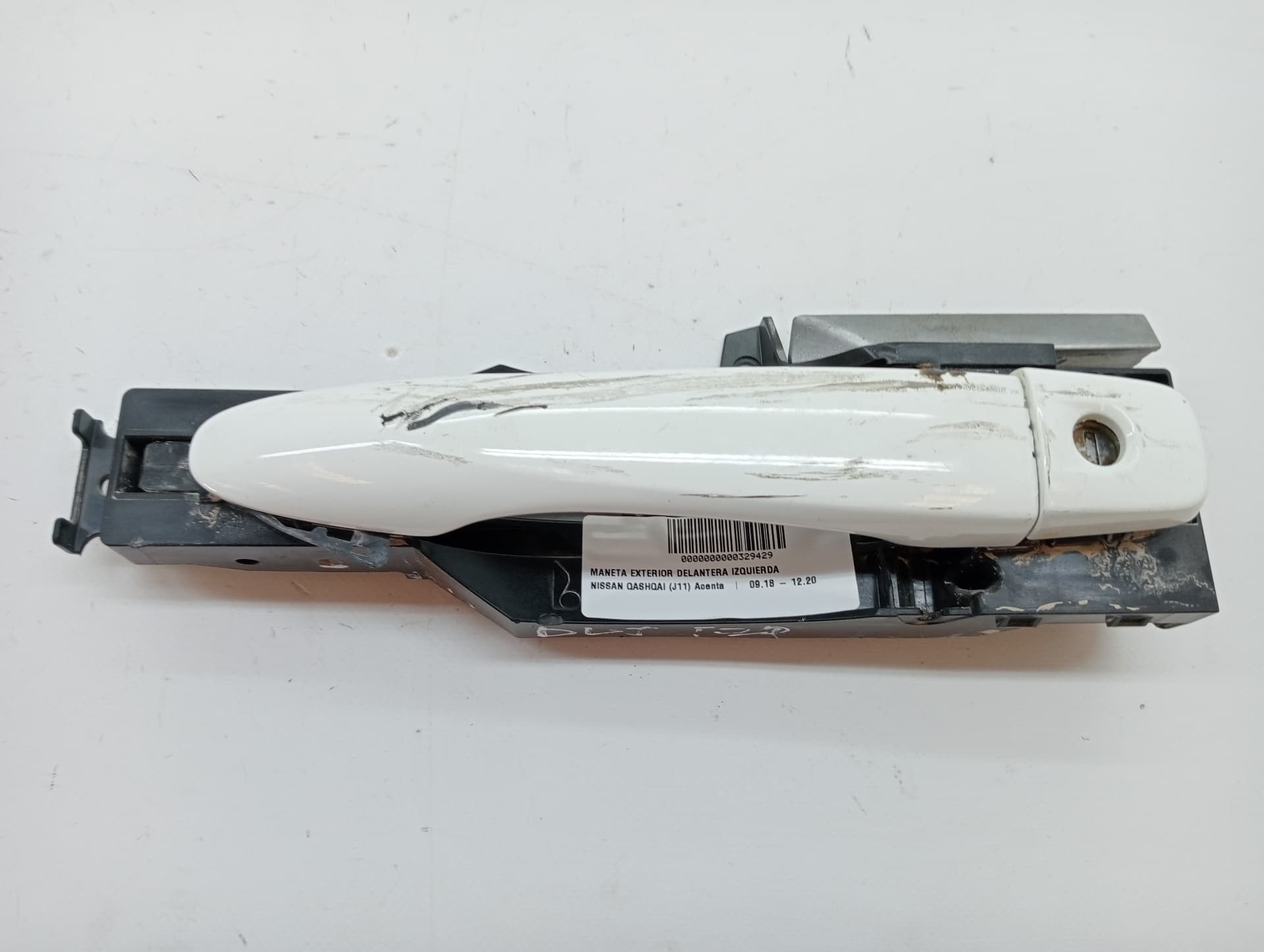 Maneta exterior delantera izquierda NISSAN QASHQAI (J11)