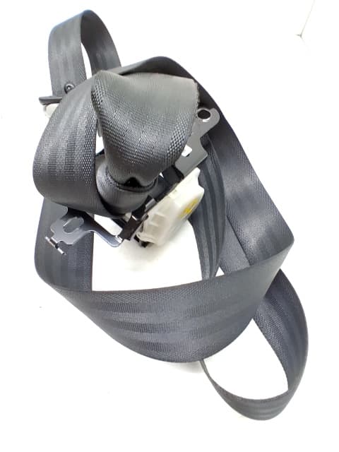 Cinturon seguridad trasero izquierdo SSANGYONG XLV 3