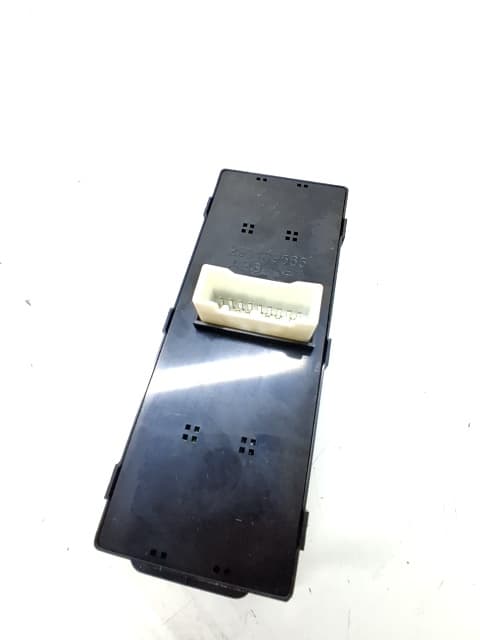 Mando elevalunas delantero izquierdo SSANGYONG XLV 2