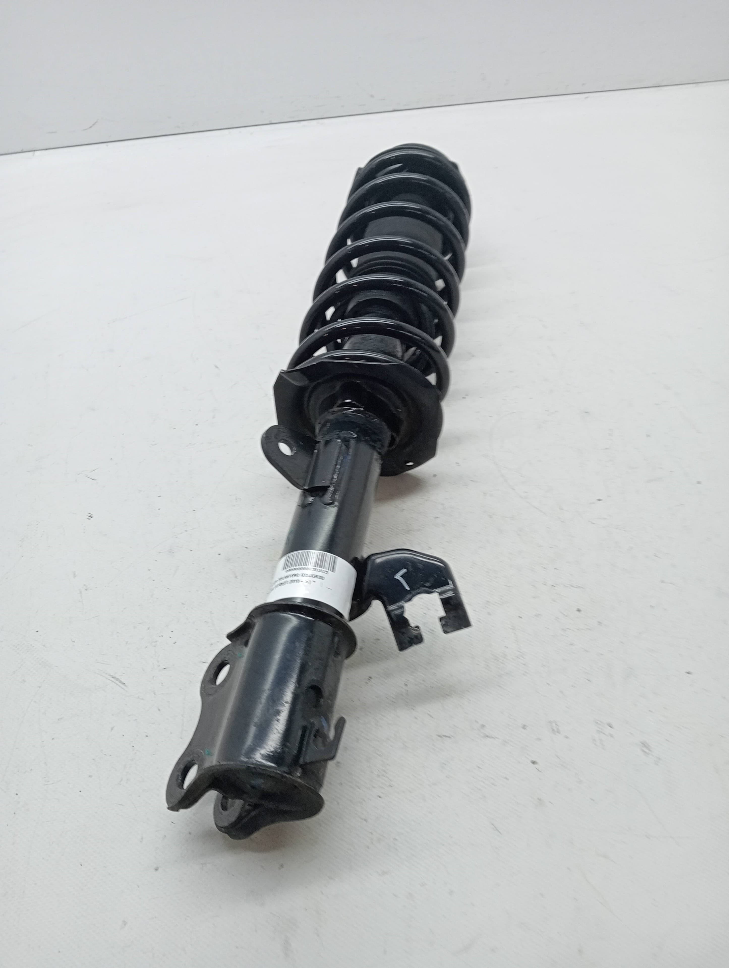 Amortiguador delantero izquierdo NISSAN MICRA (K13)