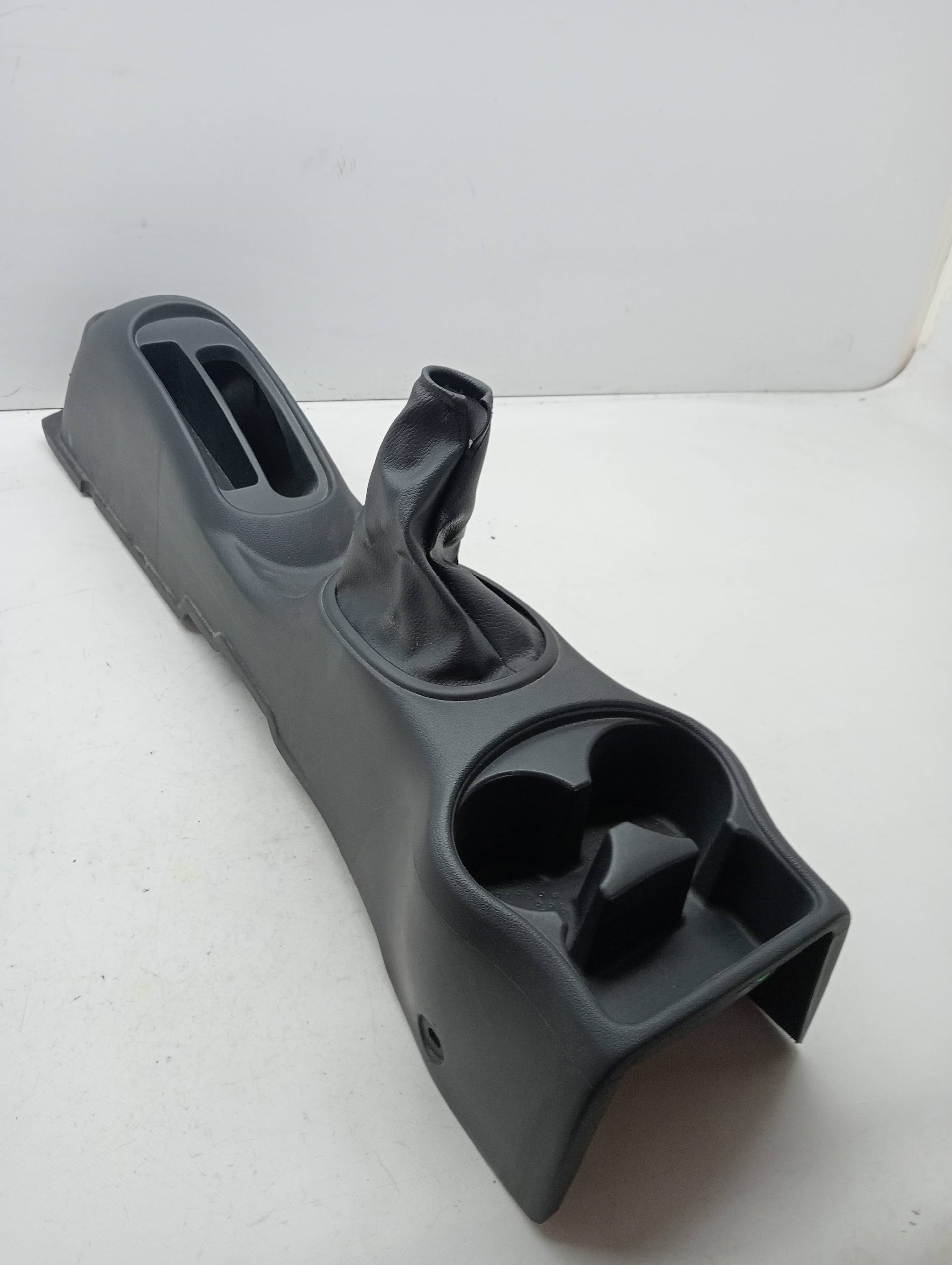 Consola central NISSAN MICRA (K13)