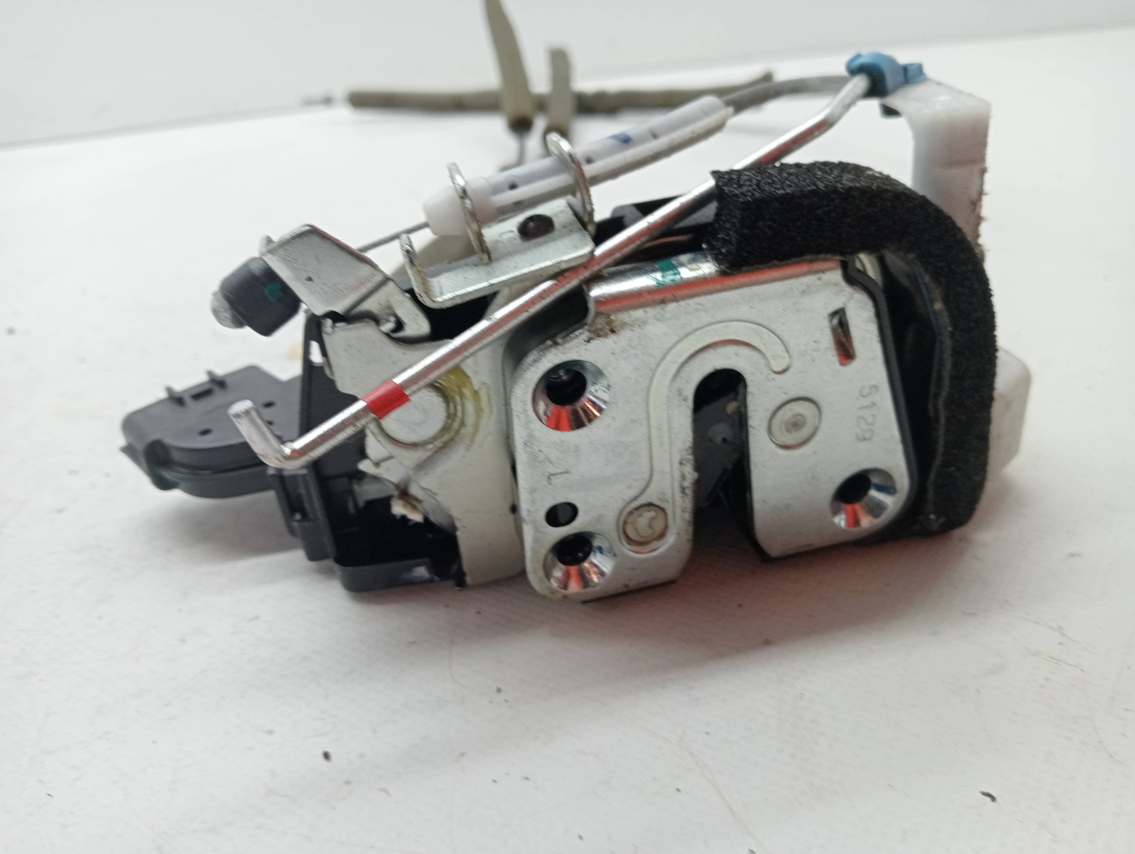 Cerradura puerta delantera izquierda NISSAN MICRA (K13) 3