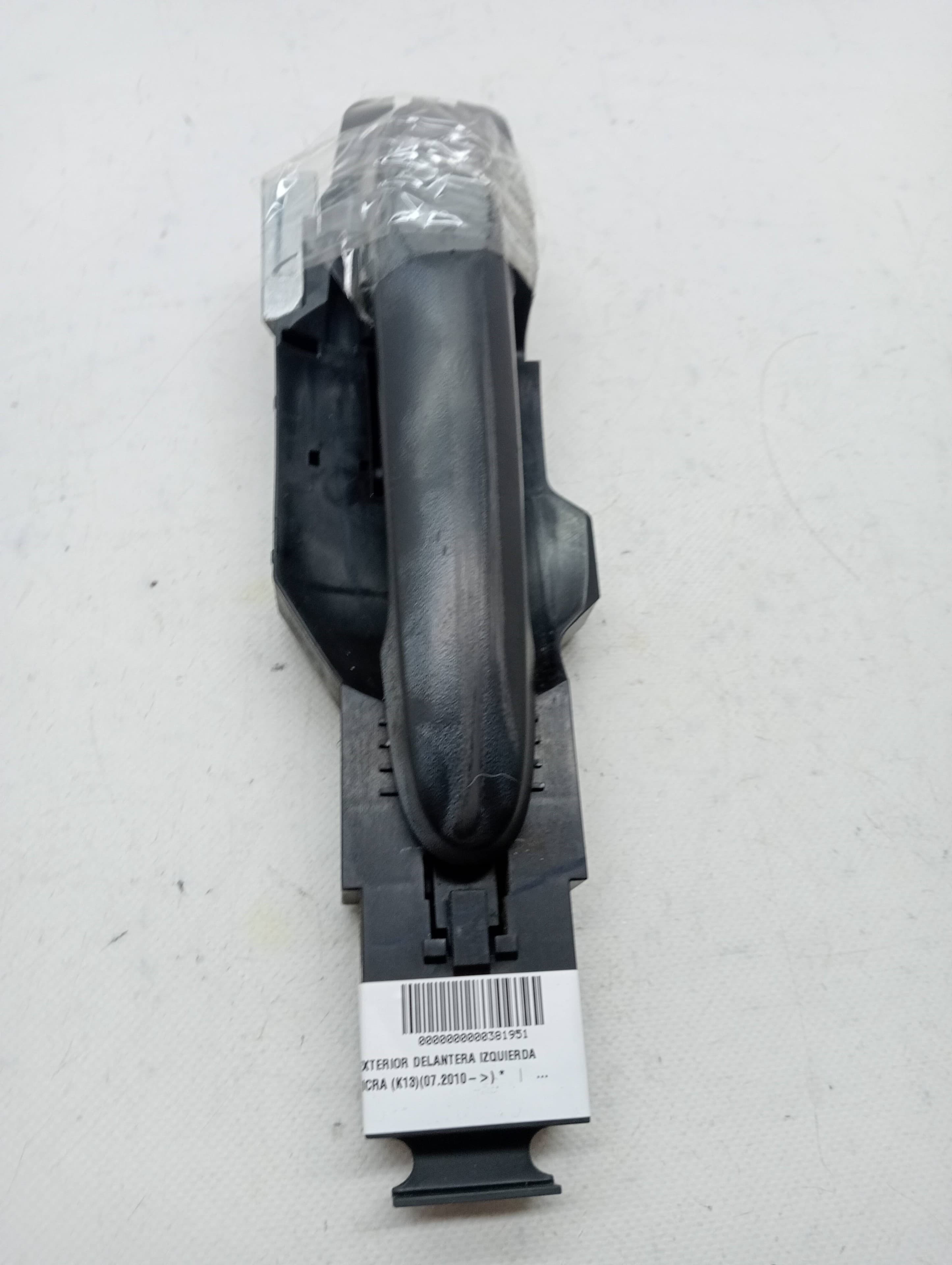 Maneta exterior delantera izquierda NISSAN MICRA (K13)