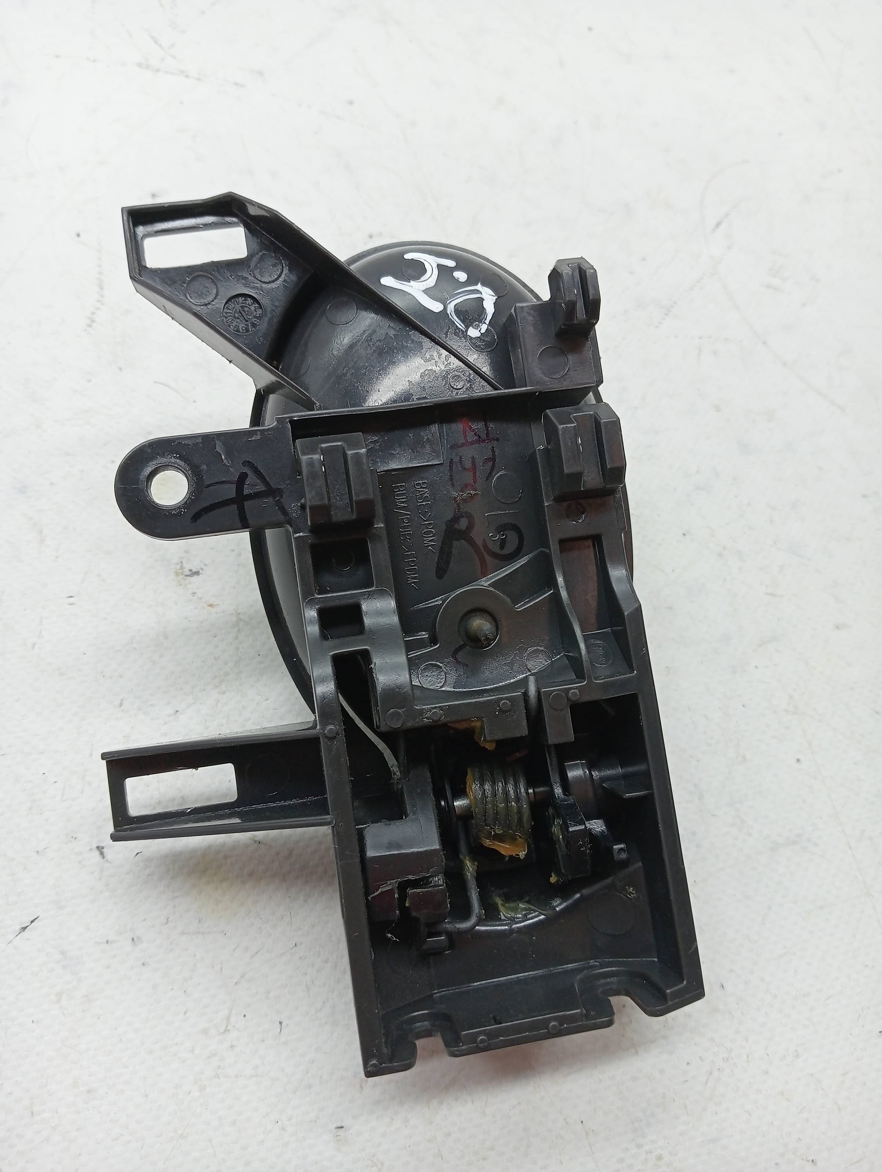 Maneta interior delantera izquierda NISSAN MICRA (K13) 3