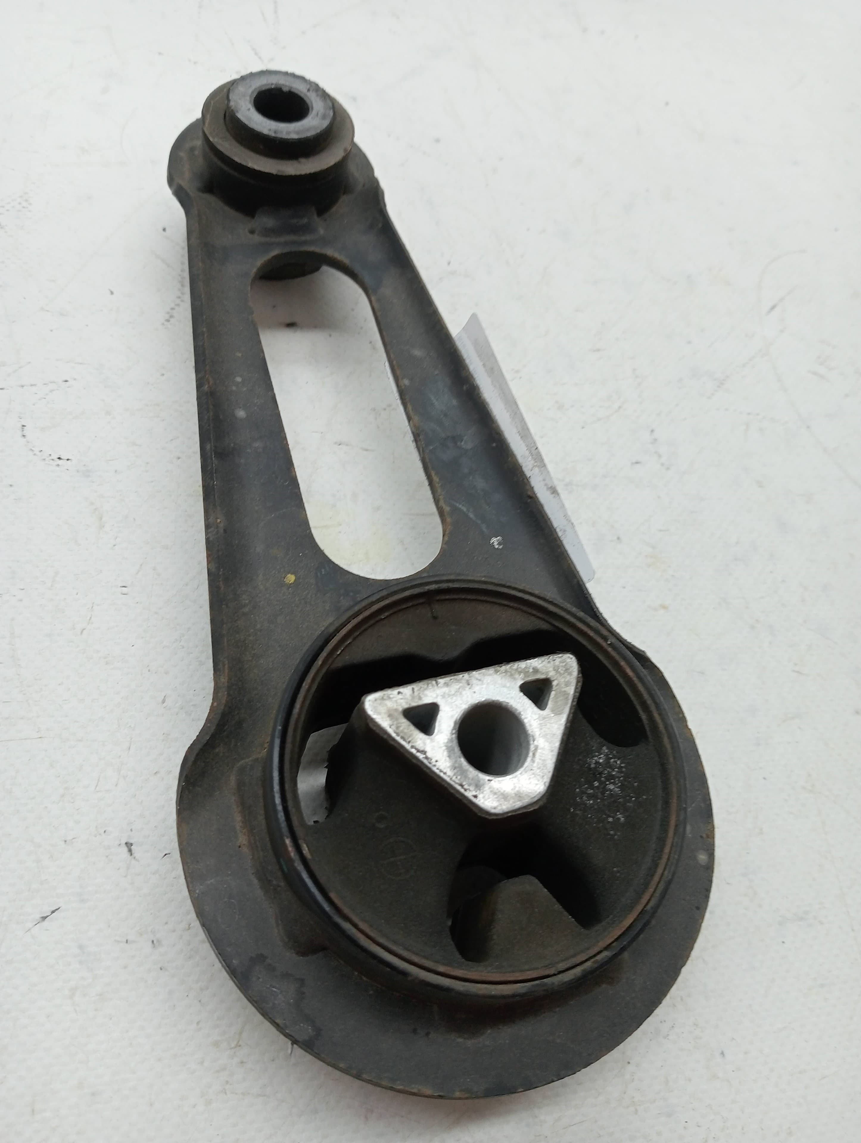 Soporte motor NISSAN MICRA (K13) 2