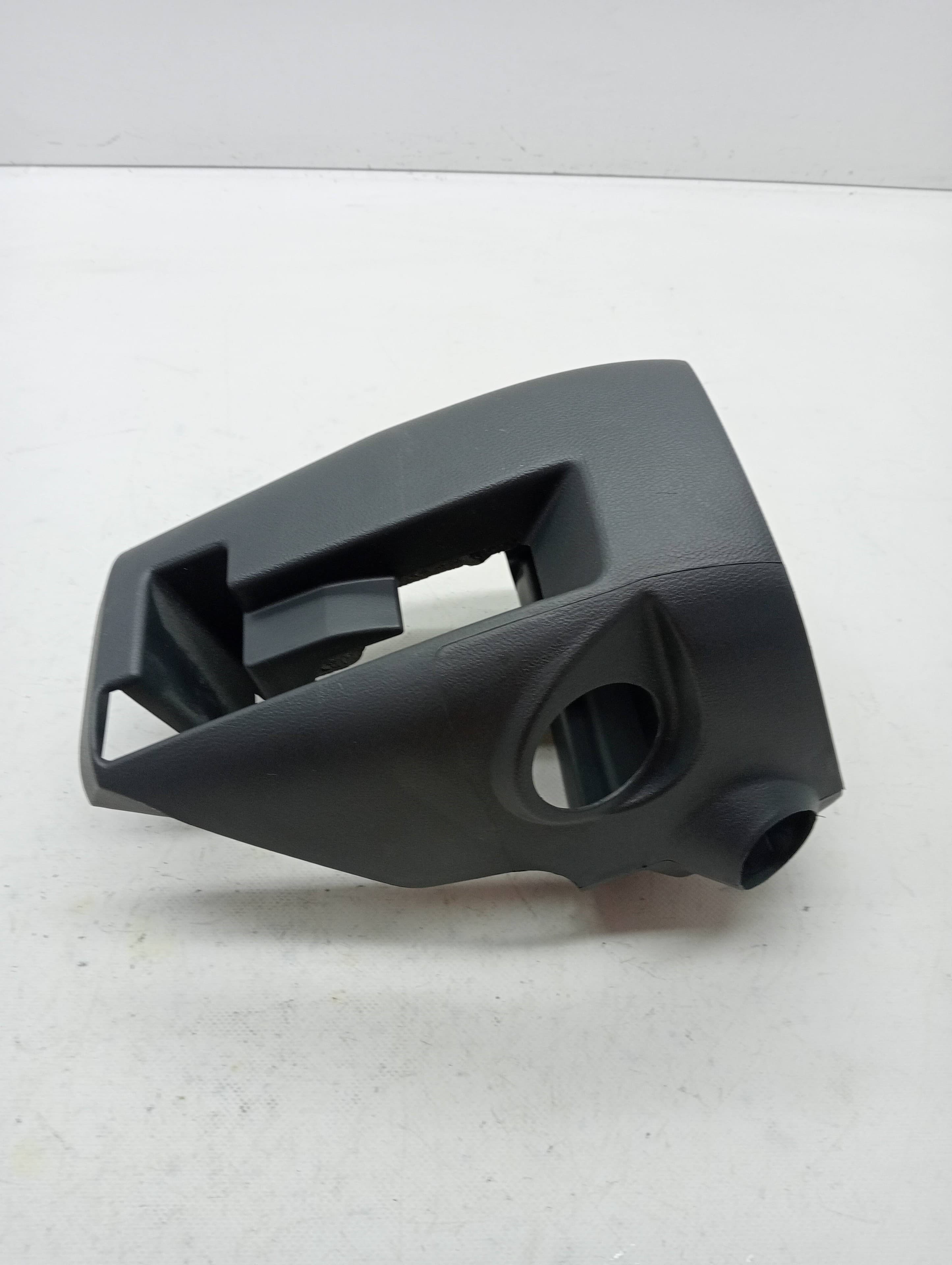 Plastico NISSAN MICRA (K13) 3