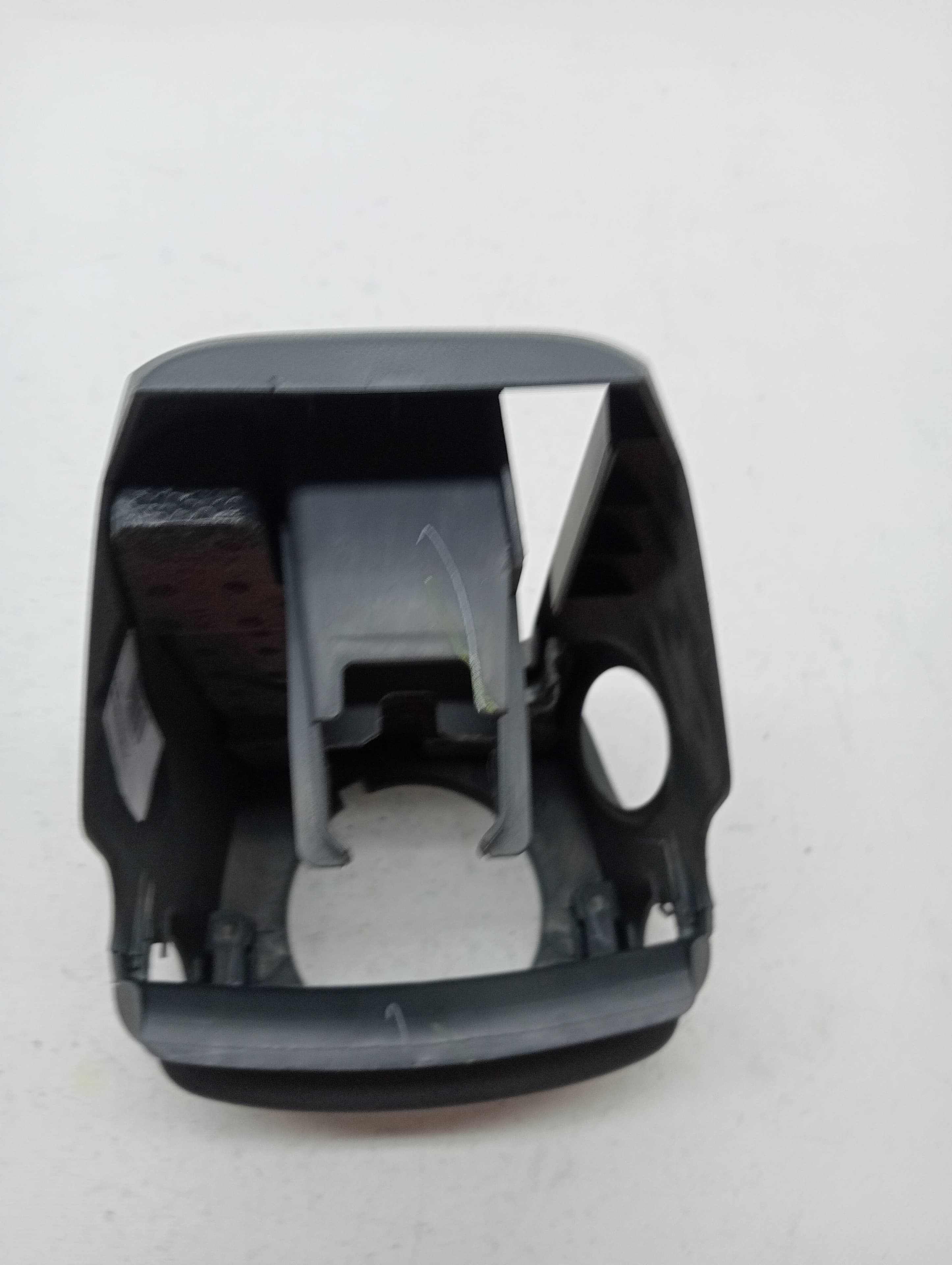 Plastico NISSAN MICRA (K13) 2