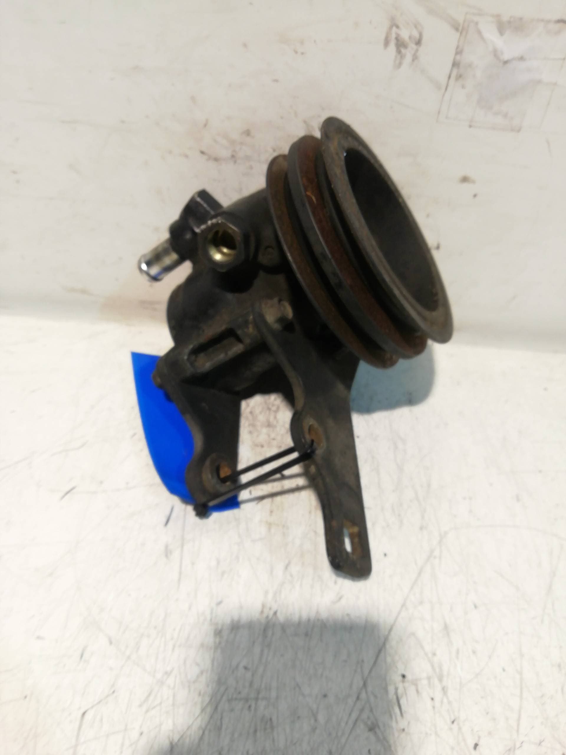 Bomba direccion OPEL ASTRA F BERLINA
