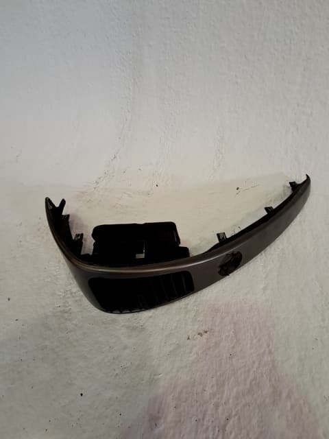 Recambio KIA SORENTO ref. 847803E151 2