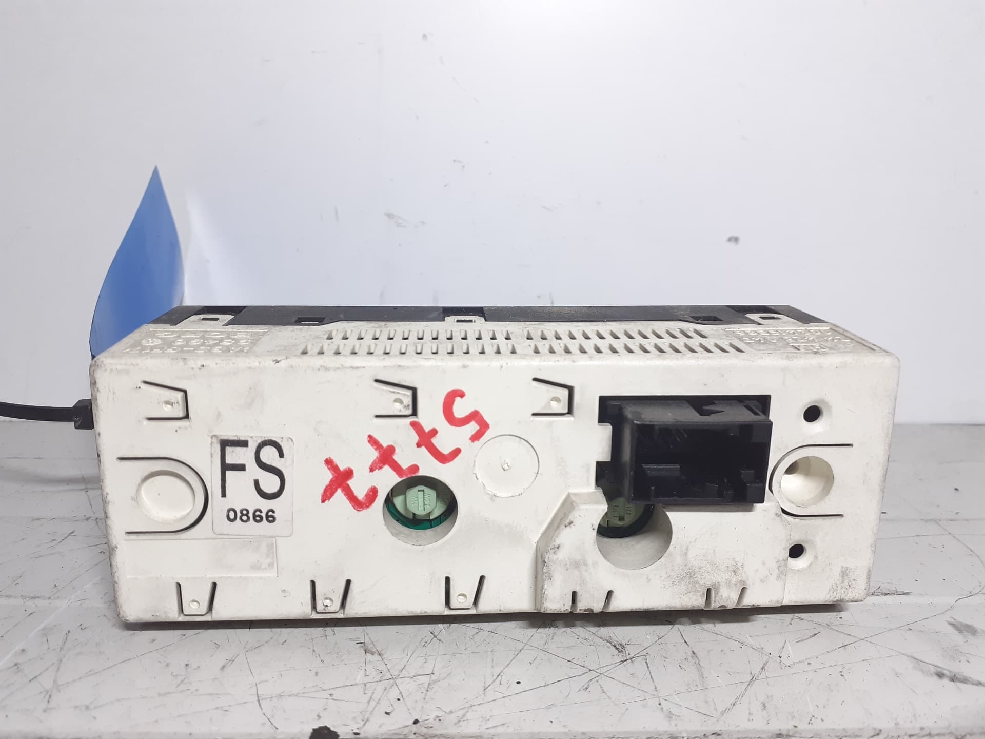 Pantalla multifuncion OPEL ASTRA G CARAVAN 3