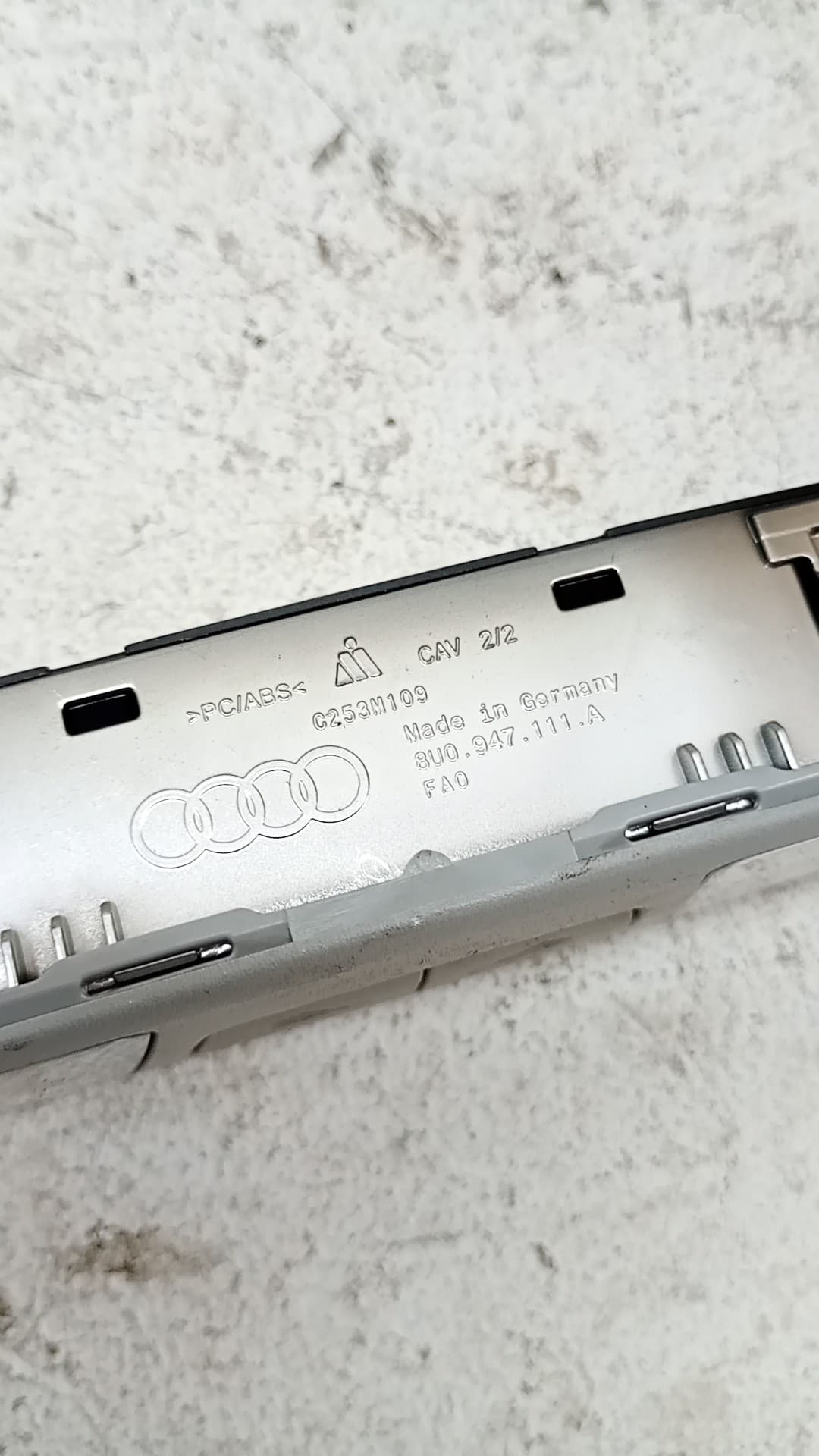 Luz interior AUDI A1 SPORTBACK (8XF)