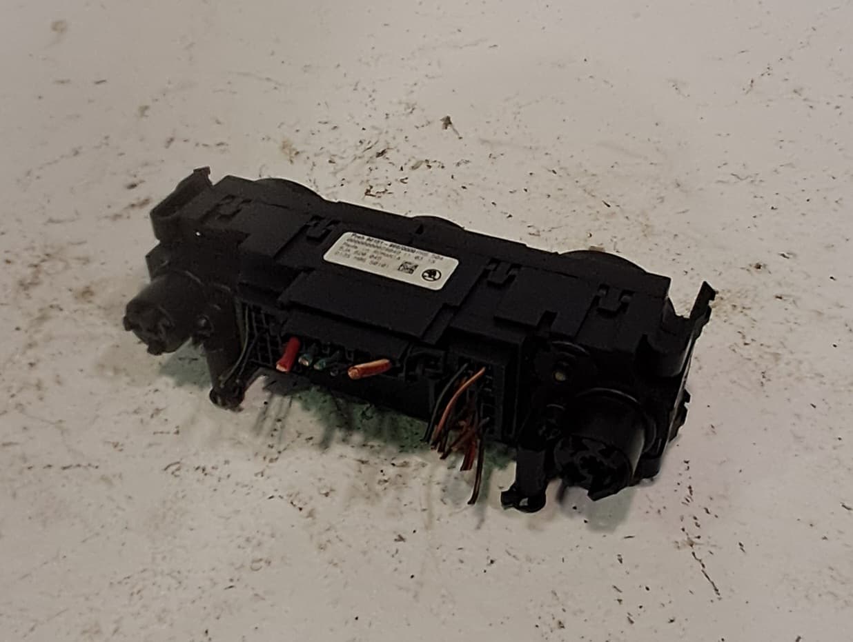 Recambio SKODA RAPID ref. 5JA8200459B9 2