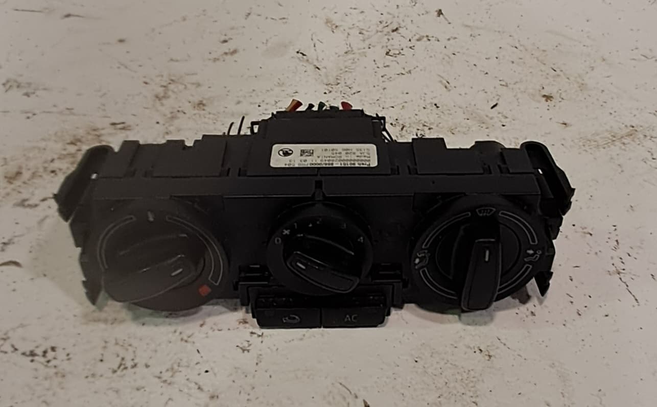 Recambio SKODA RAPID ref. 5JA8200459B9