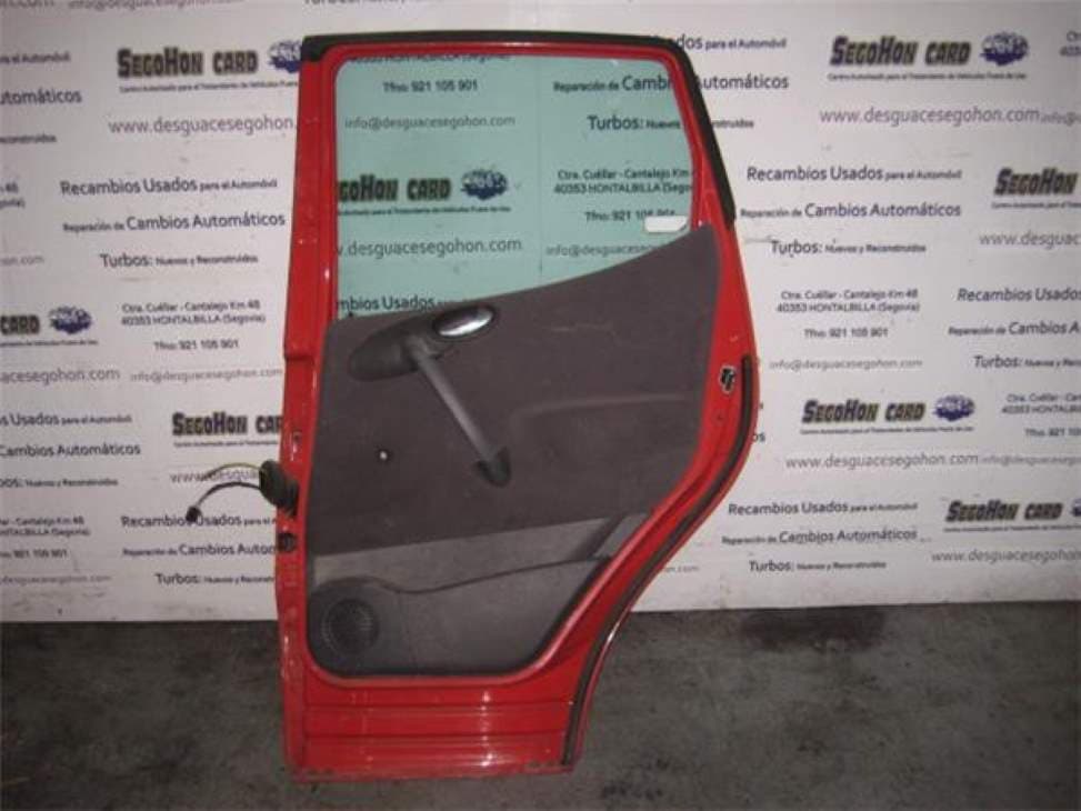 Puerta trasera derecha MERCEDES-BENZ CLASE A (W168) 2
