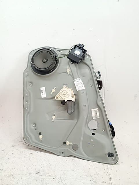 Elevalunas delantero derecho MERCEDES-BENZ CLASE A (W169)