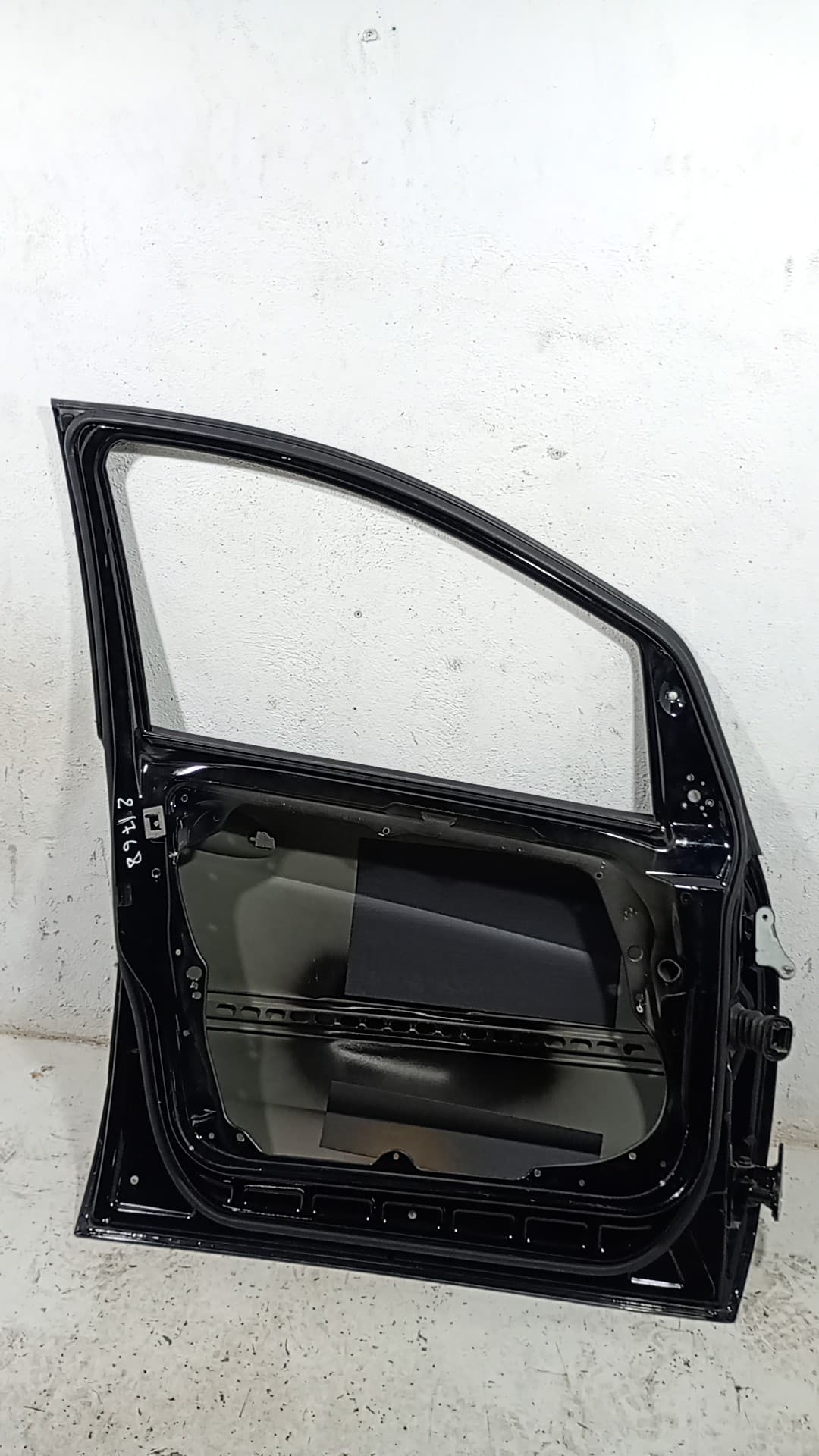 Puerta delantera derecha MERCEDES-BENZ CLASE A (W169) 3