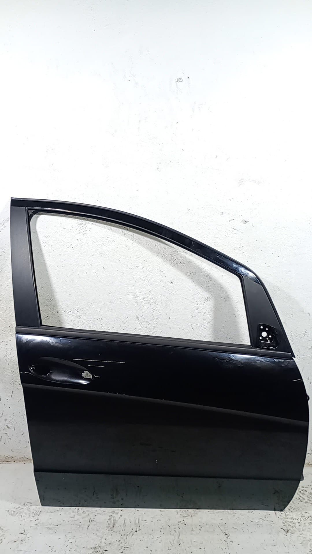 Puerta delantera izquierda MERCEDES-BENZ CLASE A (W169)