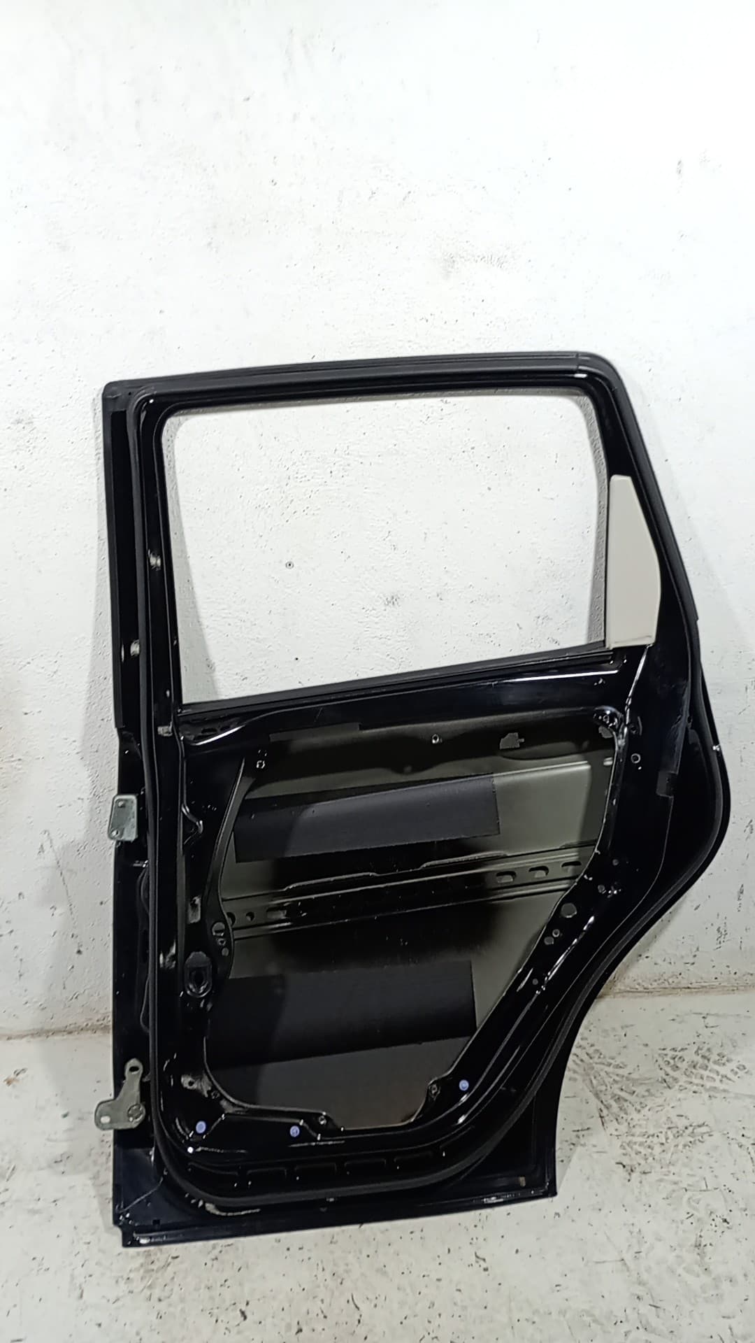 Puerta trasera derecha MERCEDES-BENZ CLASE A (W169) 3