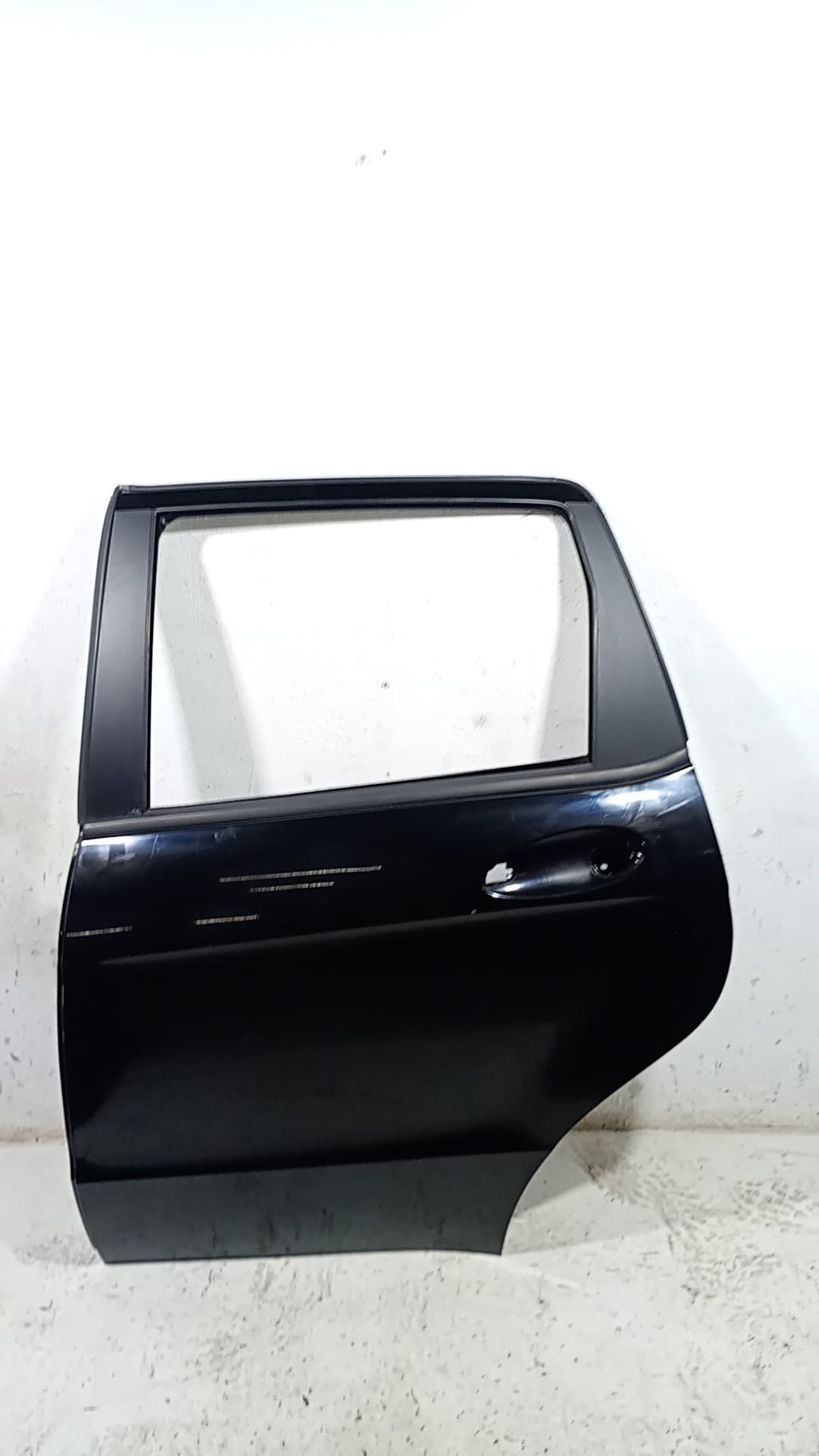 Puerta trasera izquierda MERCEDES-BENZ CLASE A (W169)