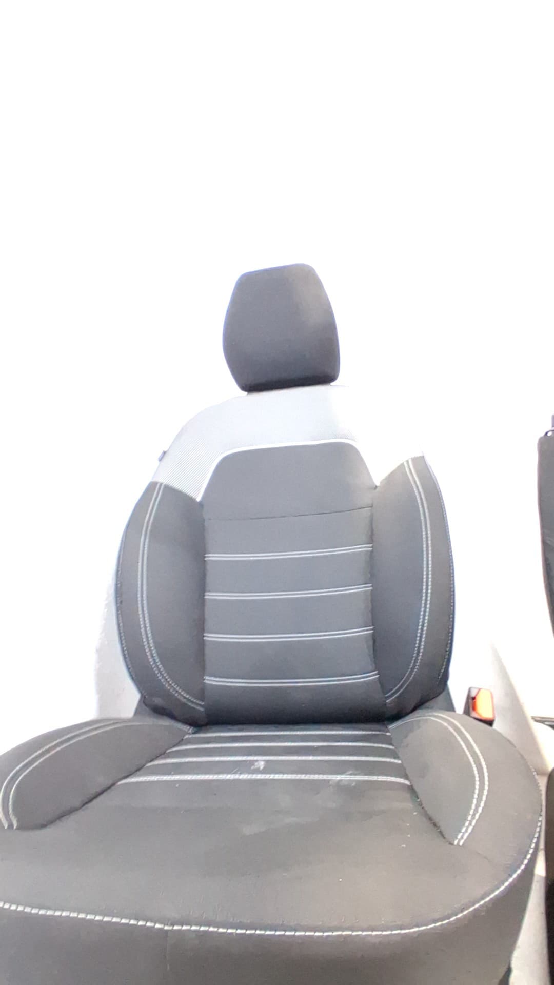 Juego asientos completo DACIA SANDERO 5