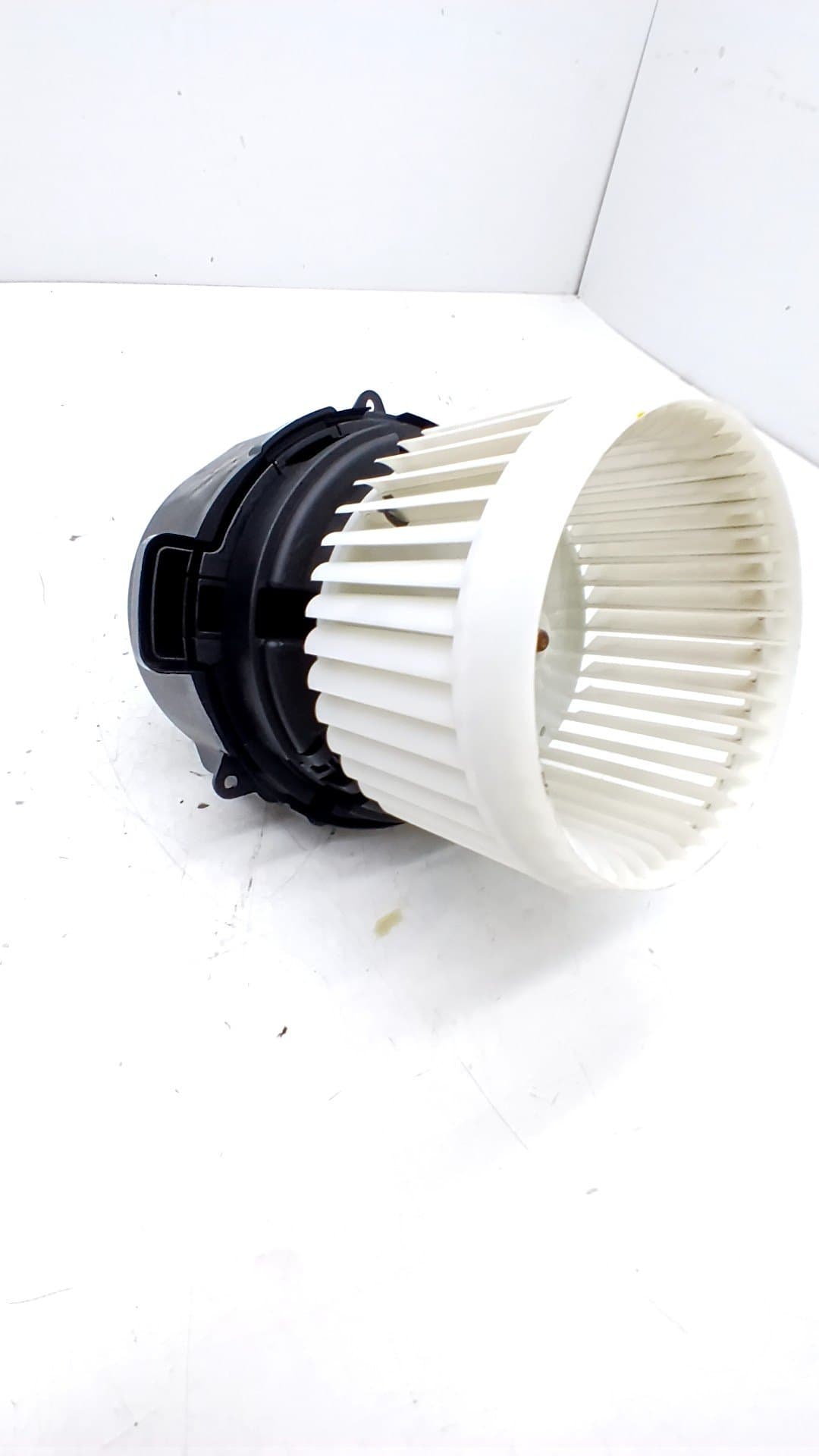 Motor calefaccion DACIA SANDERO 3