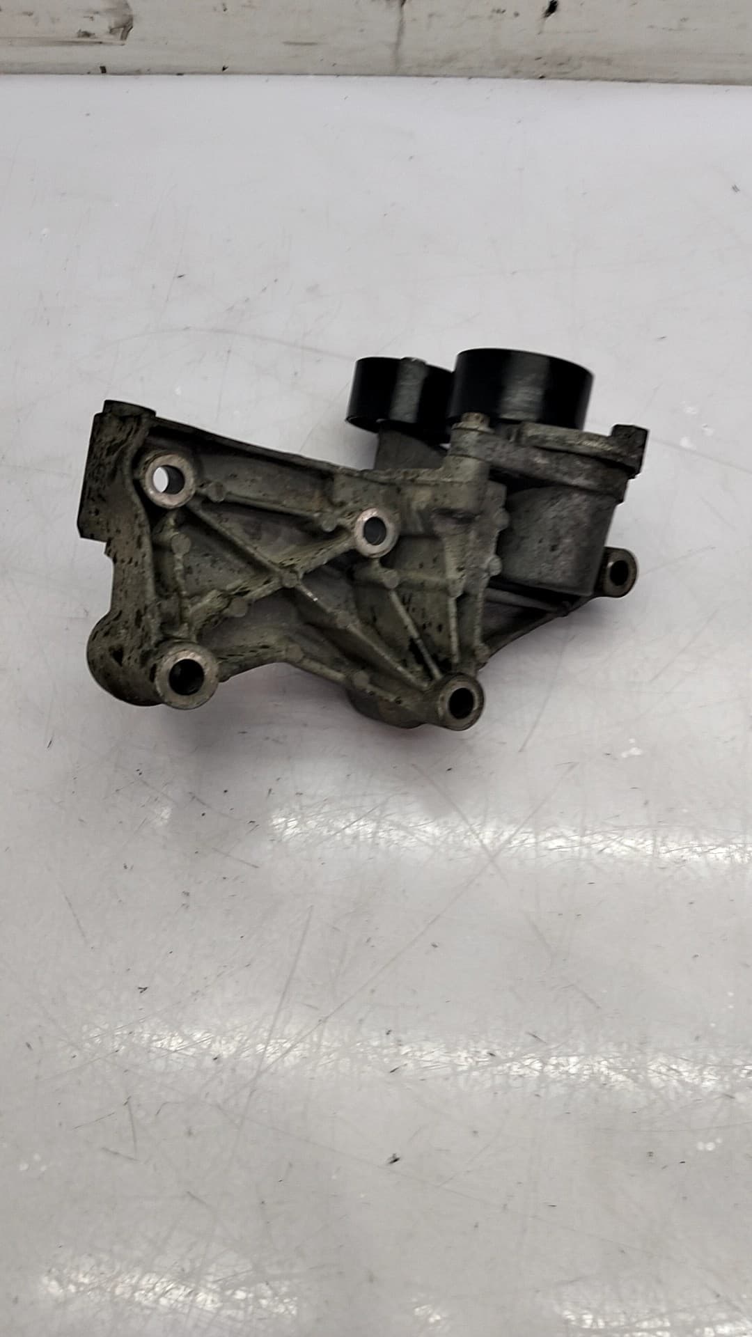 Soporte alternador RENAULT TRAFIC FURGÓN