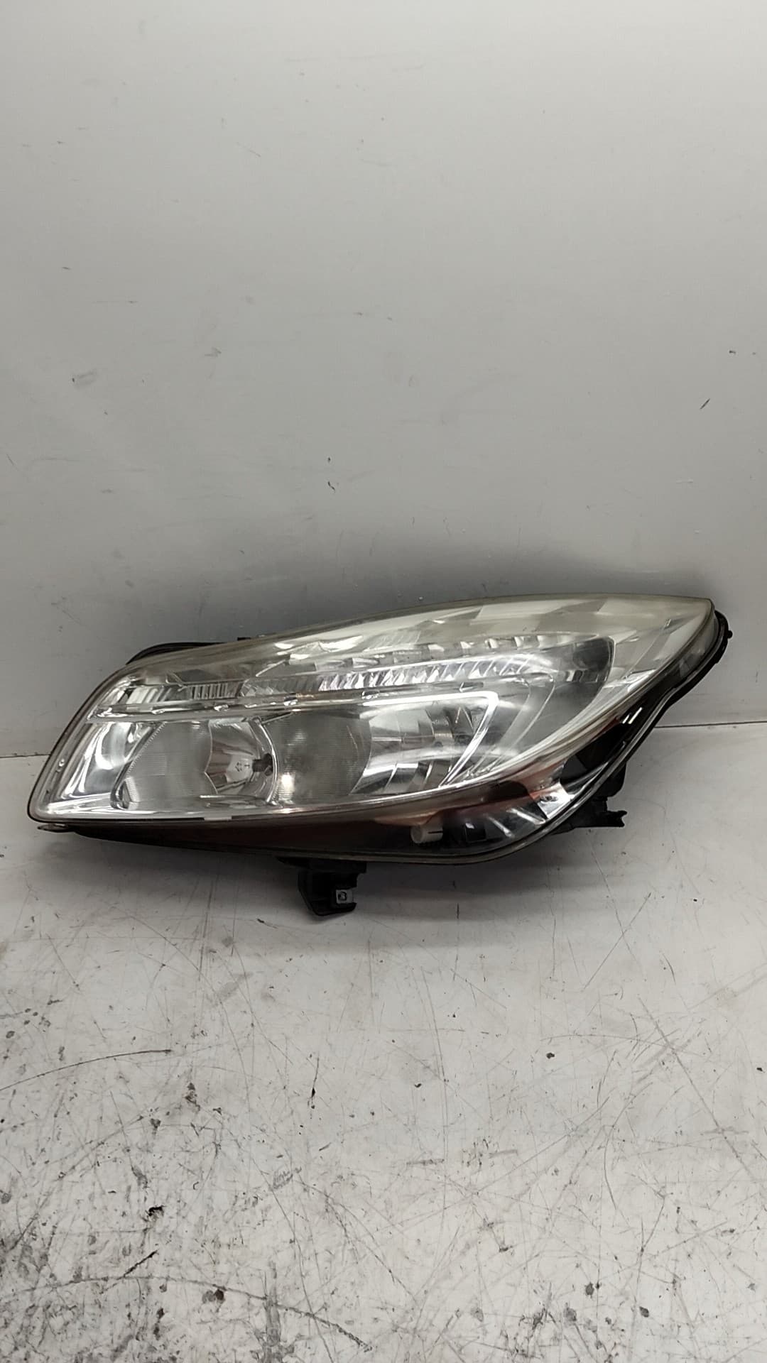 Faro izquierdo OPEL INSIGNIA SPORTS TOURER
