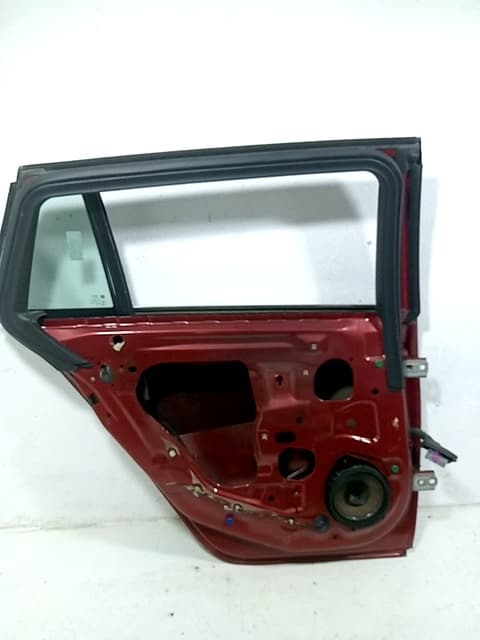 Puerta trasera izquierda OPEL INSIGNIA SPORTS TOURER 3