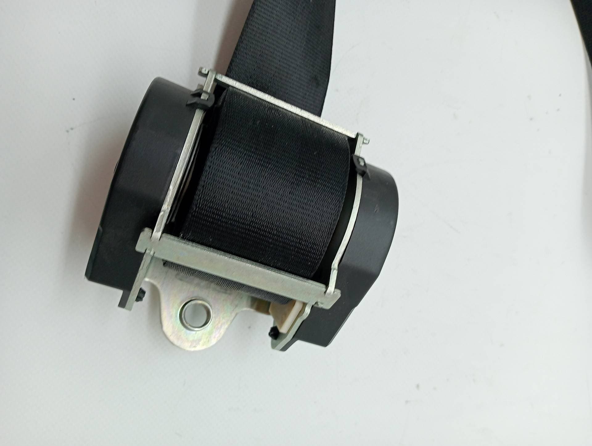 Cinturon seguridad trasero derecho AUDI A3 SPORTBACK (8VA) 3