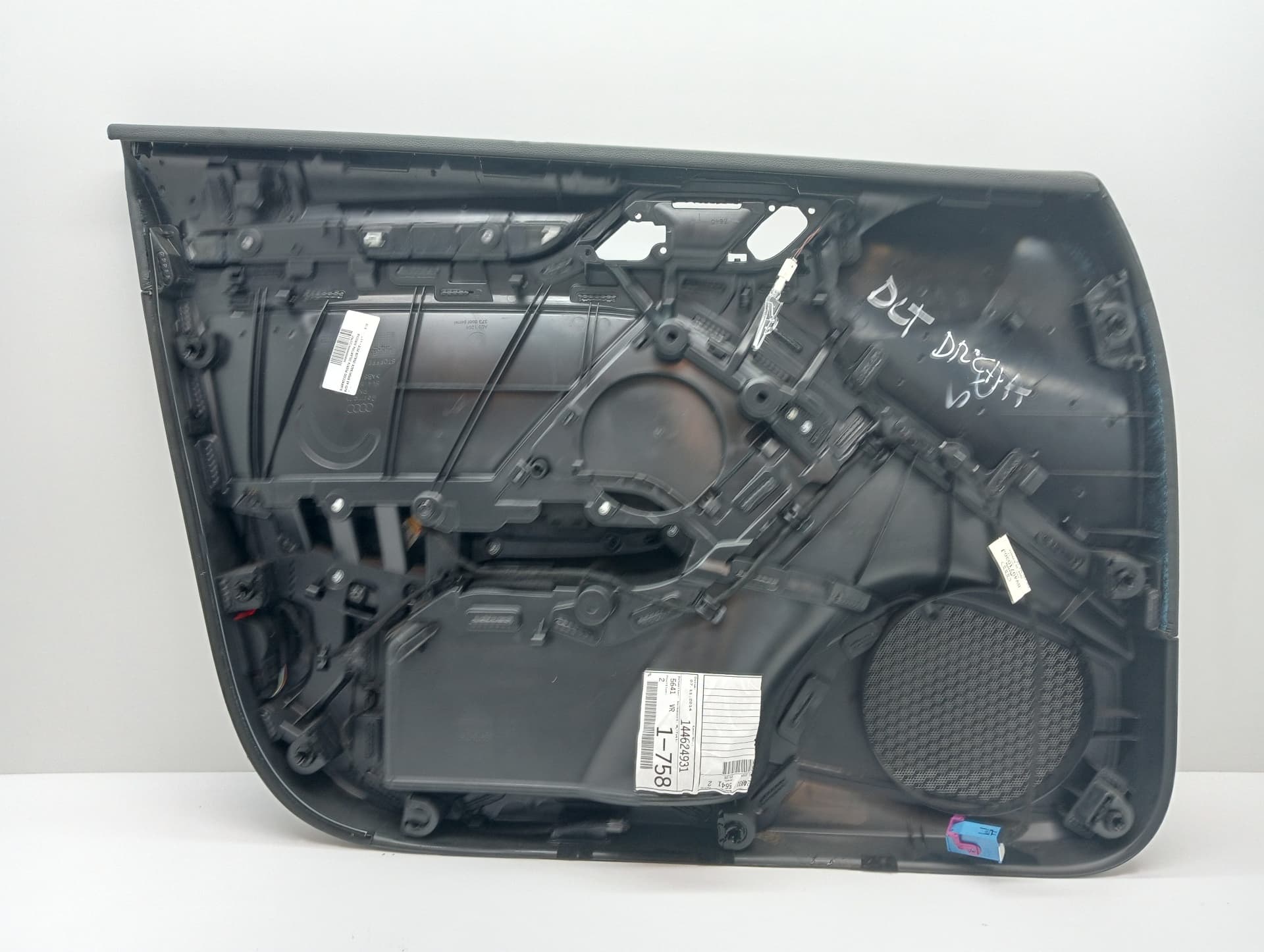 Guarnecido puerta delantera derecha AUDI A3 SPORTBACK (8VA) 3