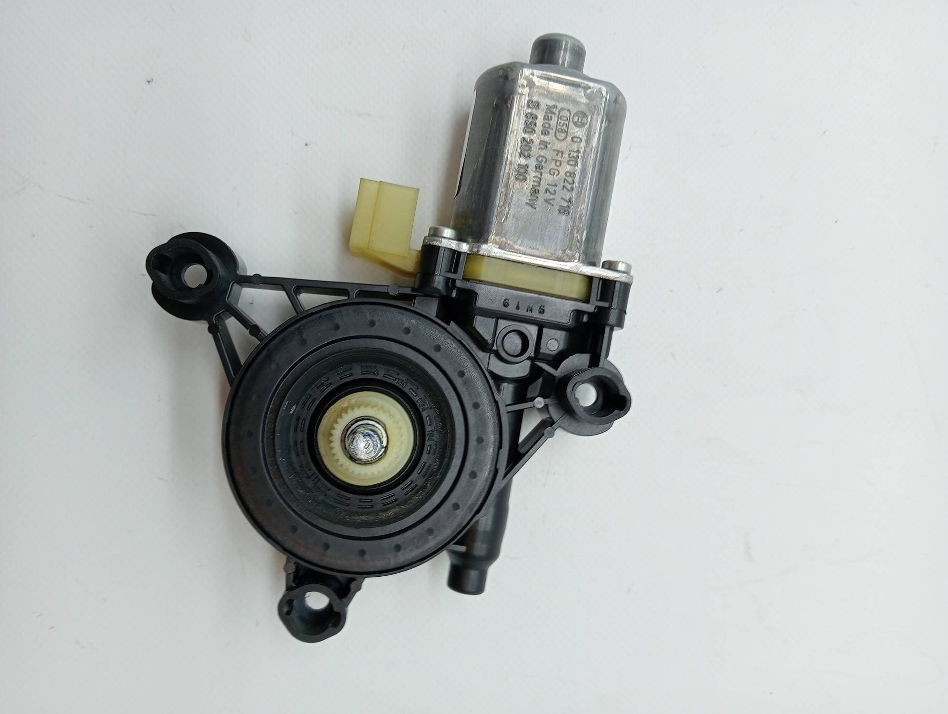 Motor elevalunas delantero izquierdo AUDI A3 SPORTBACK (8VA) 3