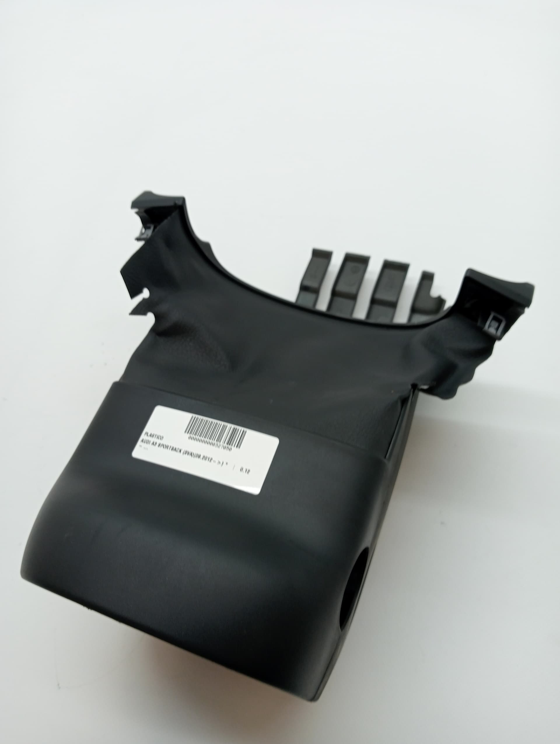 Plastico AUDI A3 SPORTBACK (8VA) 3