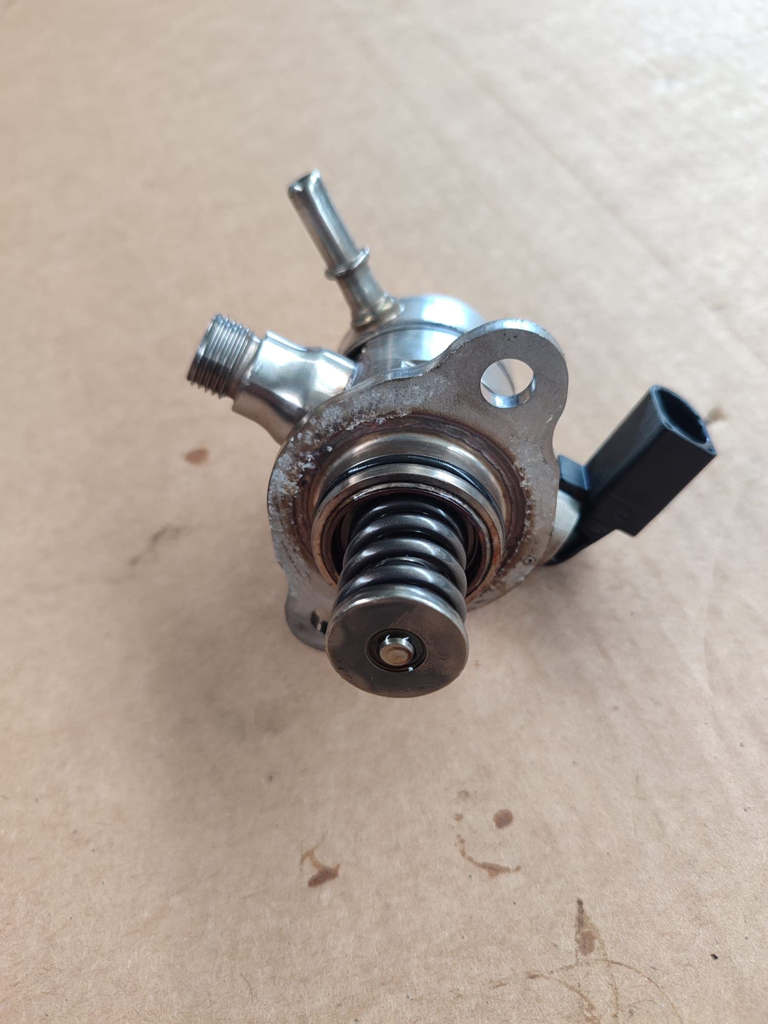 Bomba inyeccion AUDI A3 SPORTBACK (8VA) 2