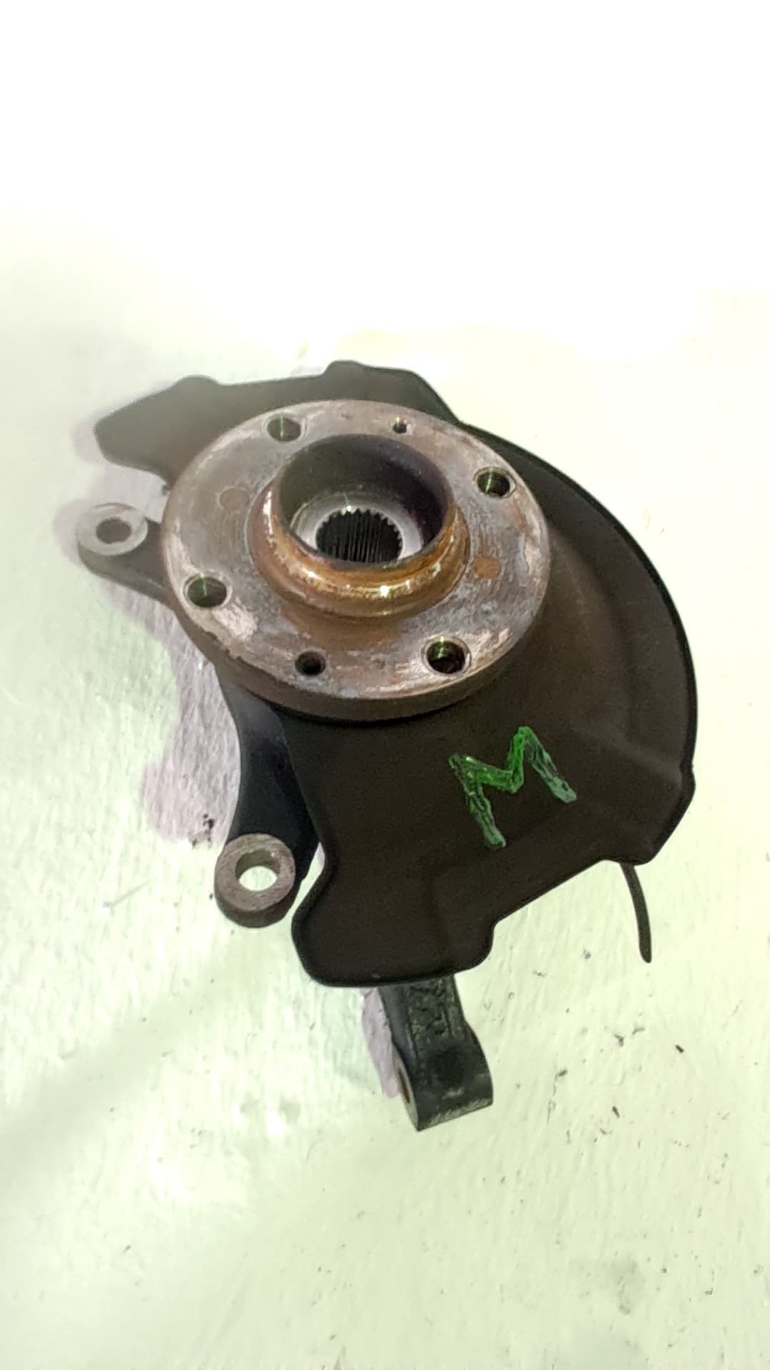 Mangueta delantera derecha SUZUKI SWIFT SF BERLINA (EA)