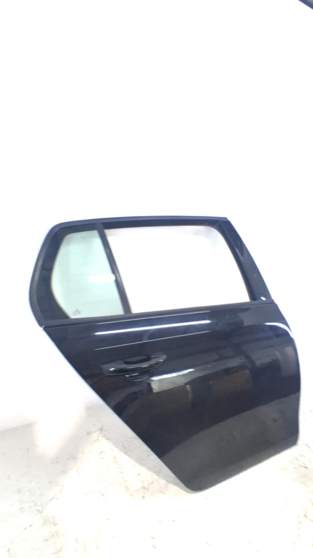 Puerta trasera derecha VOLKSWAGEN GOLF VI (5K1) 2