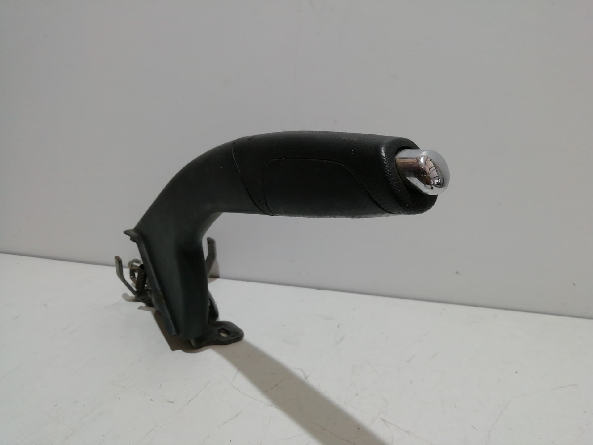 Palanca freno de mano RENAULT CLIO IV 3
