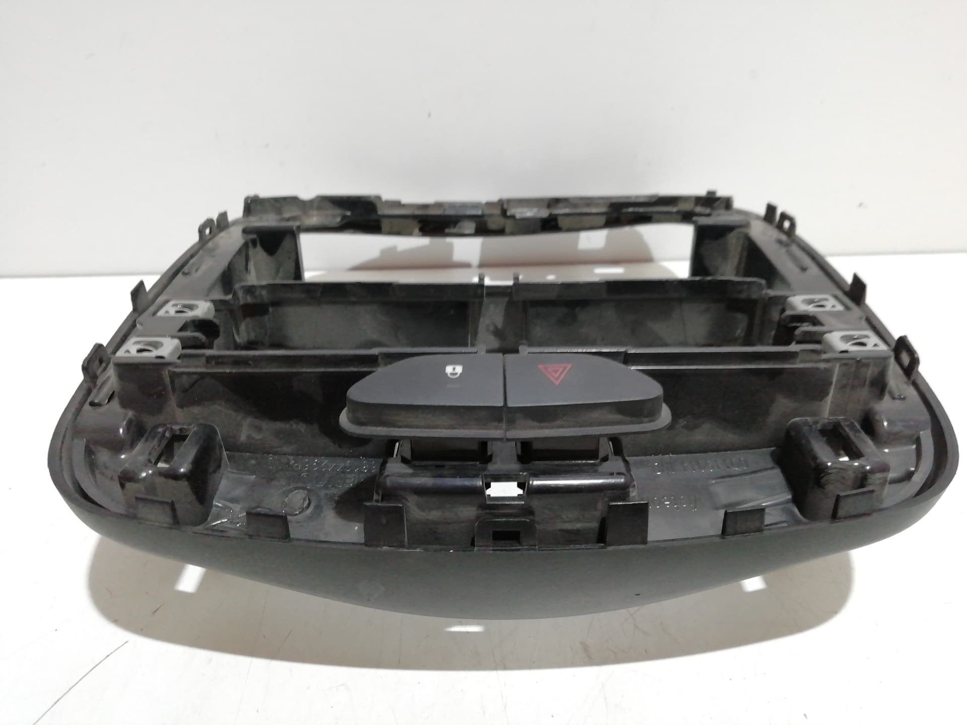 Plastico RENAULT CLIO IV 2