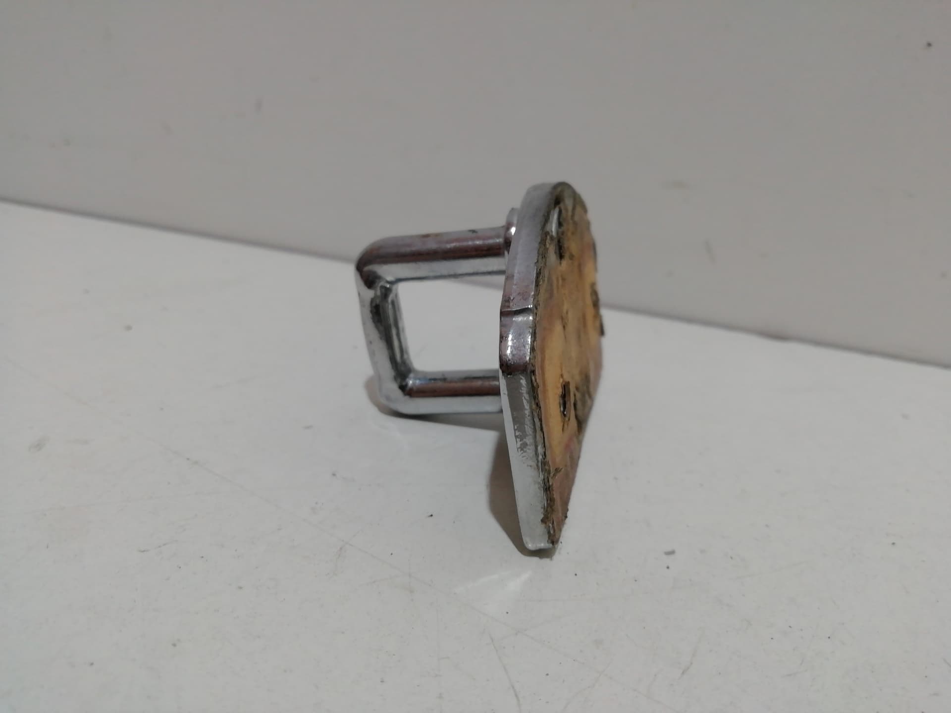 Bisagra puerta trasera derecha RENAULT CLIO IV 2