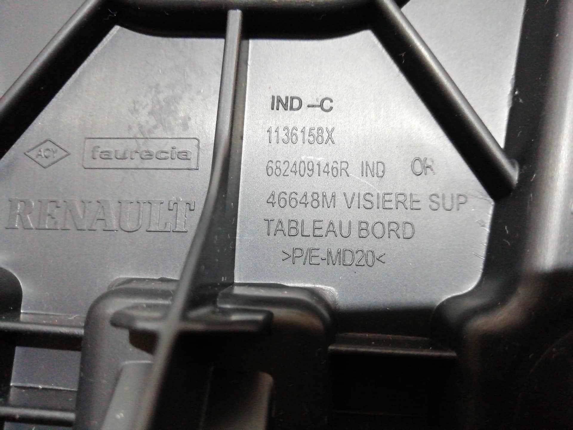 Plastico RENAULT CLIO IV 2