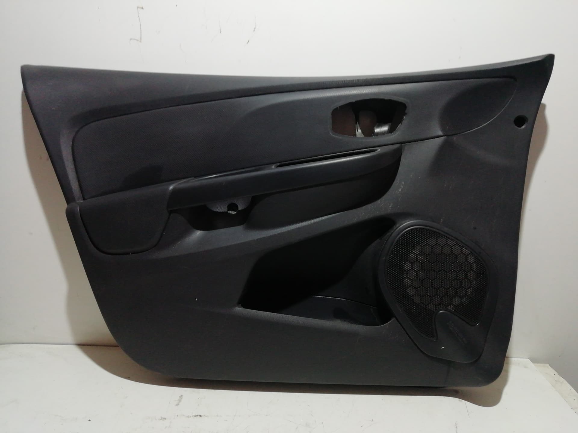 Recambio RENAULT CLIO IV ref. 8090184552R