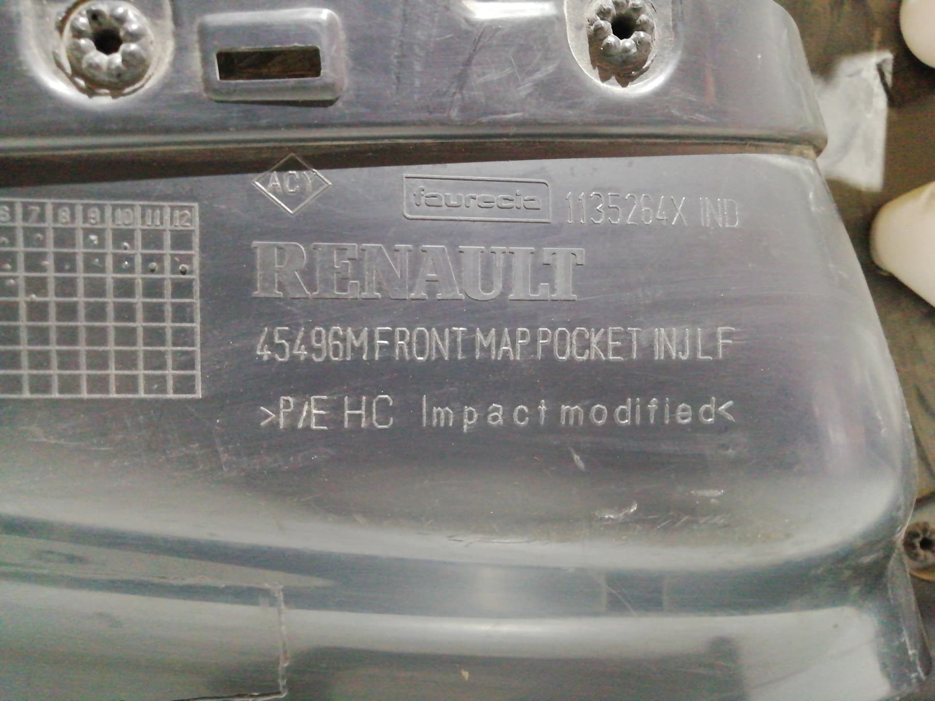 Recambio RENAULT CLIO IV ref. 8090184552R 4