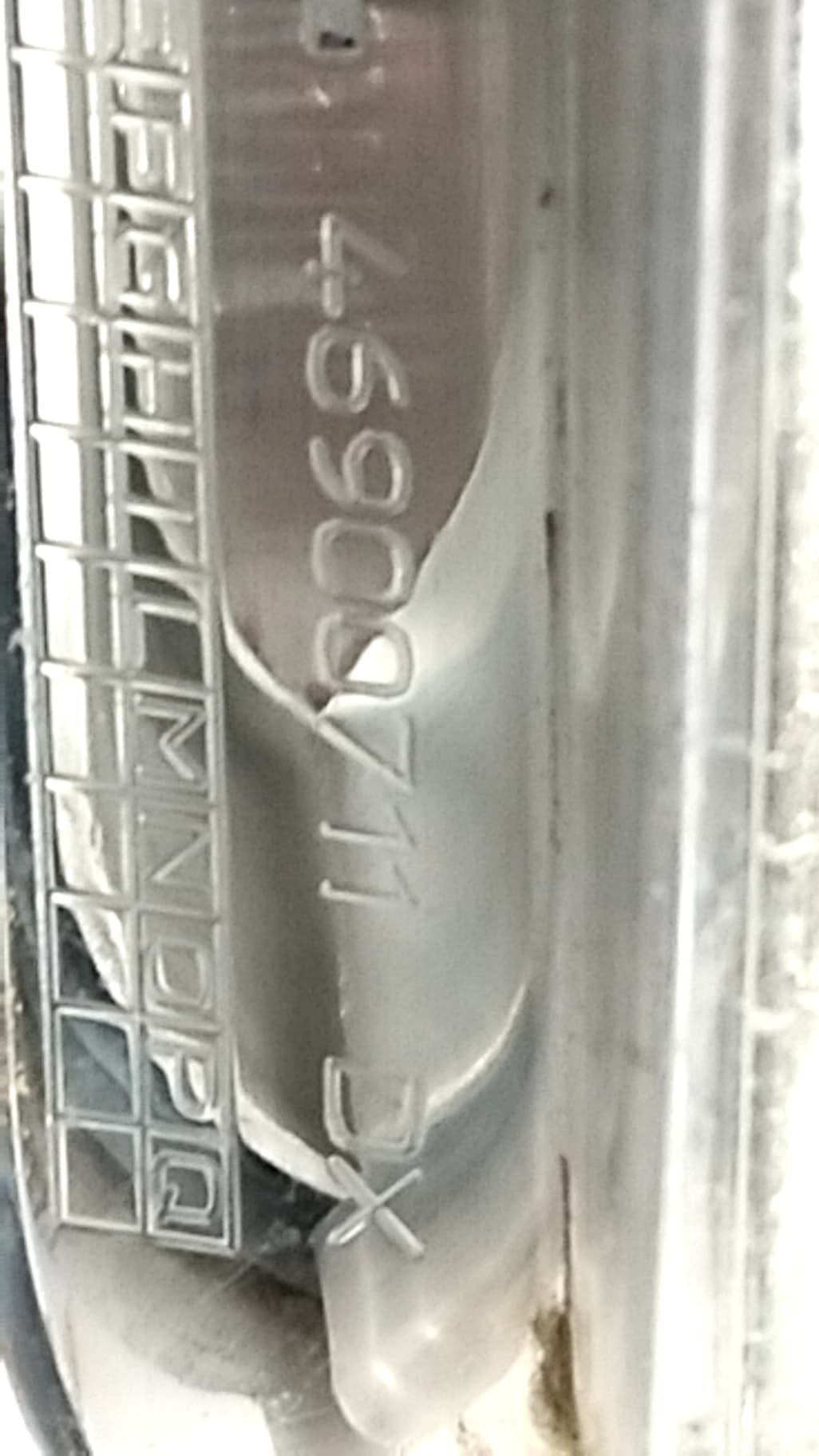 Faro antiniebla derecho PEUGEOT 508 4