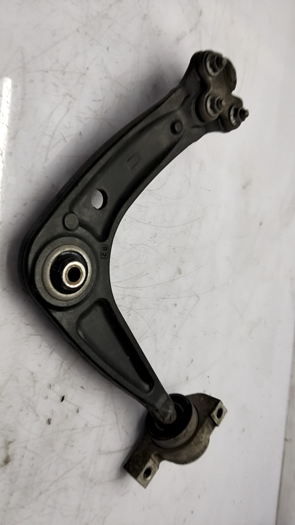 Brazo suspension inferior delantero derecho PEUGEOT 508 2
