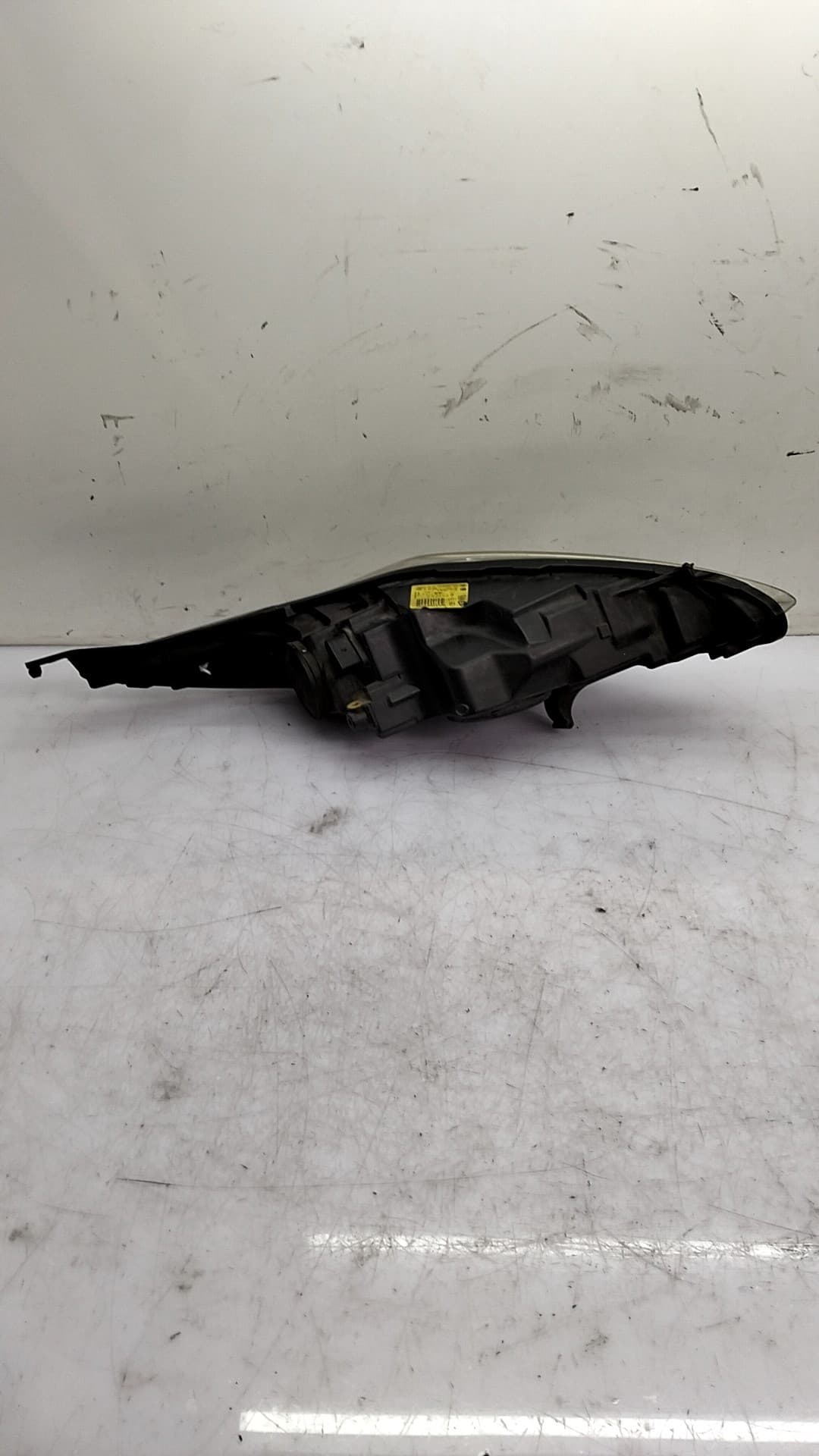 Faro izquierdo FORD FIESTA (CE1) 3